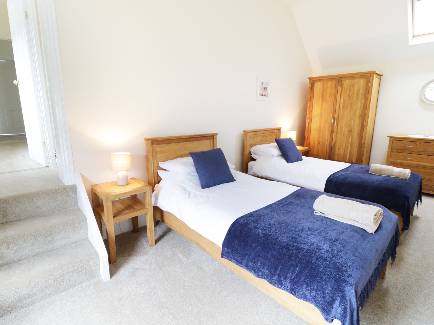 The Farm House, Parc, Wales Alpha Holiday Lettings