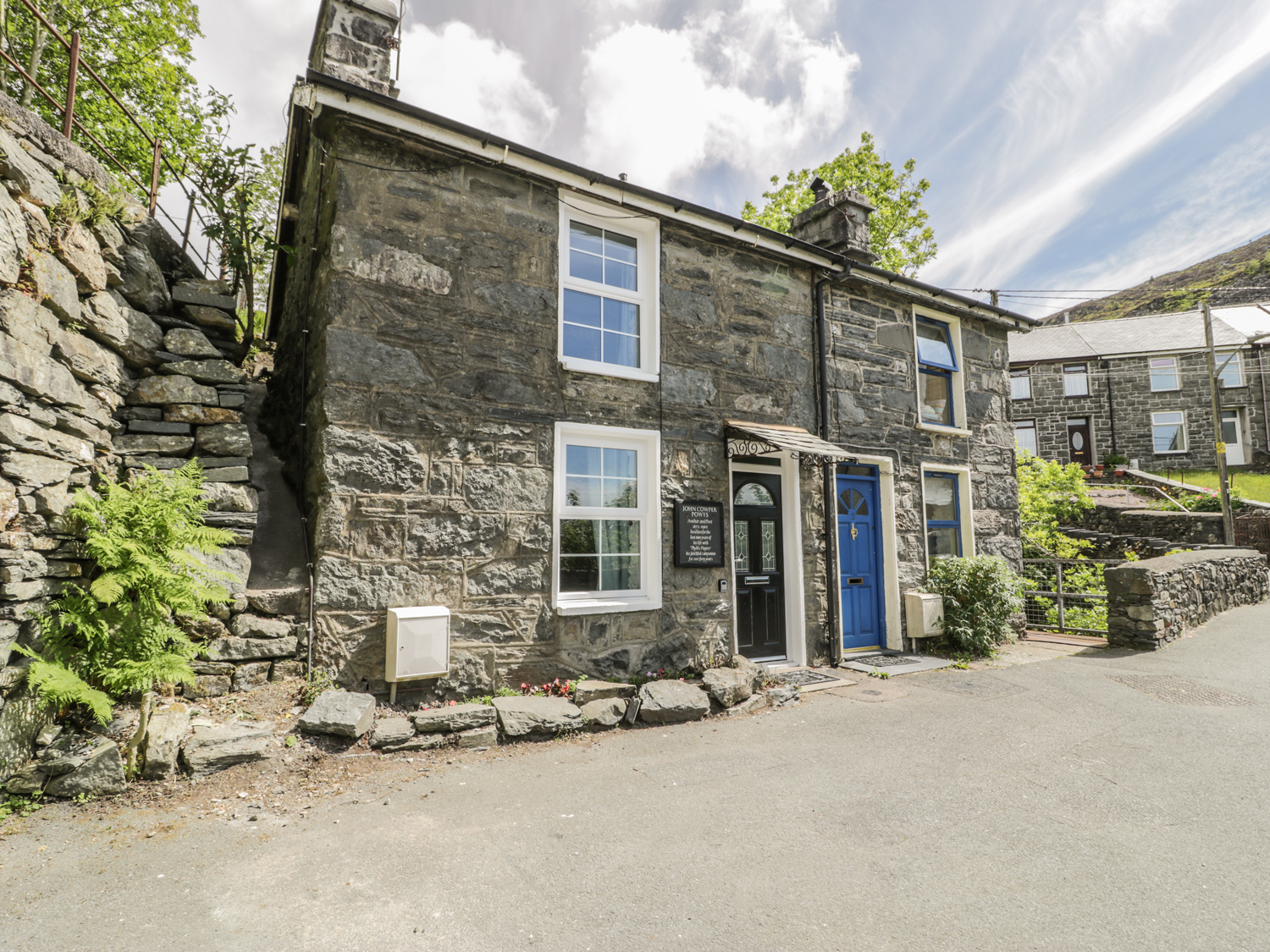1 Waterloo Cottage