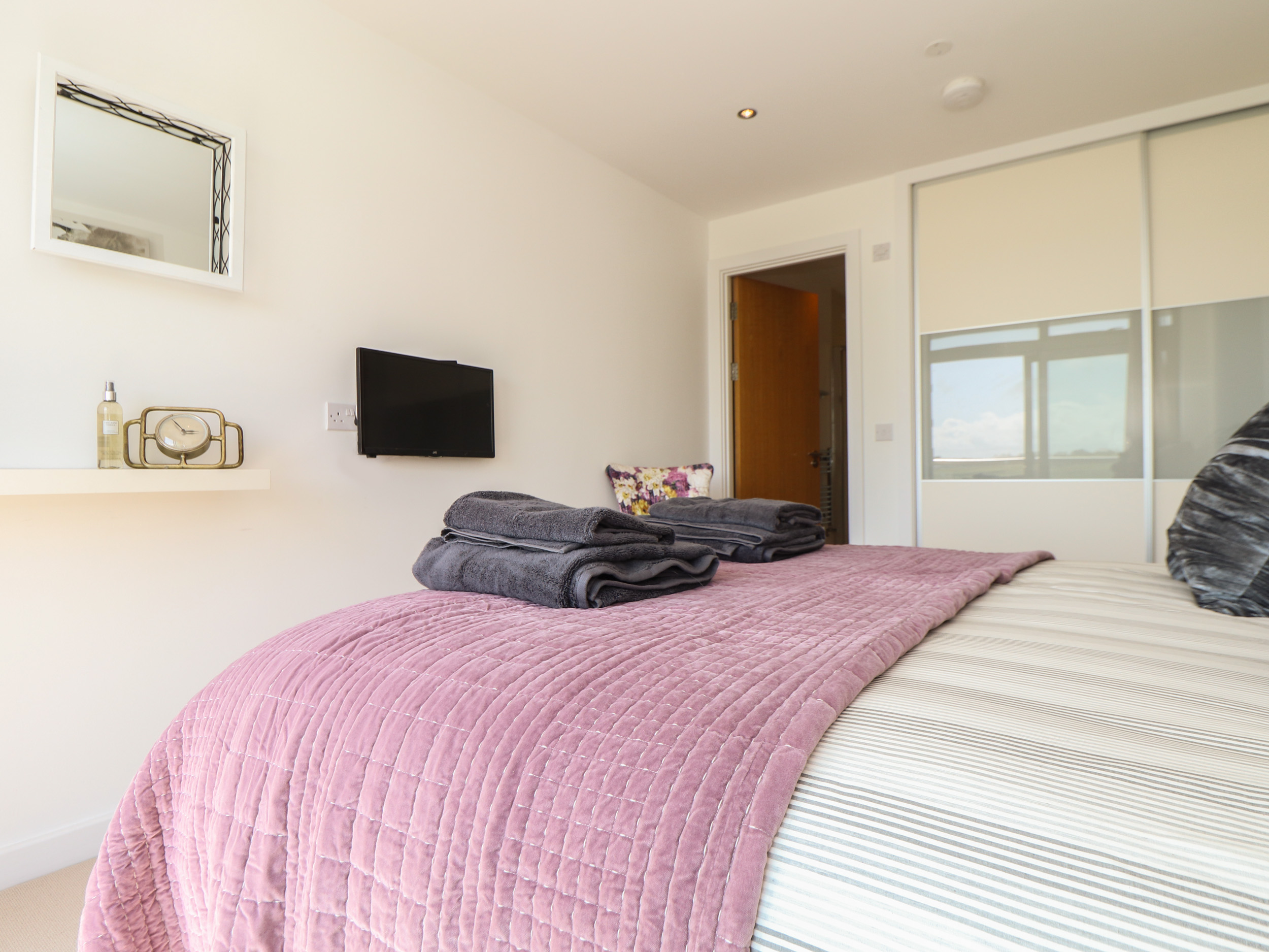 Property image 14 for SC1017635