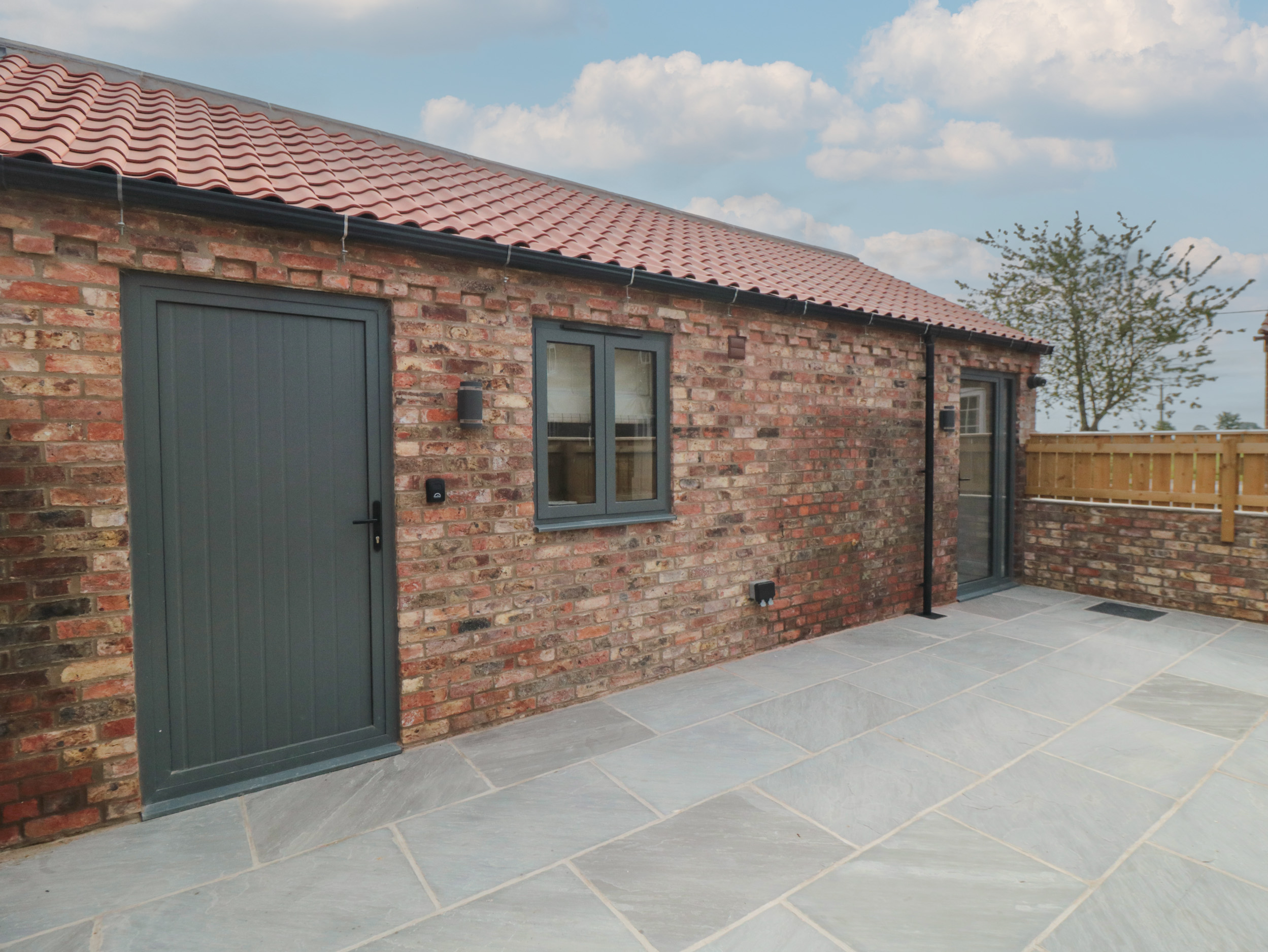 Property image 2 for SC1066819