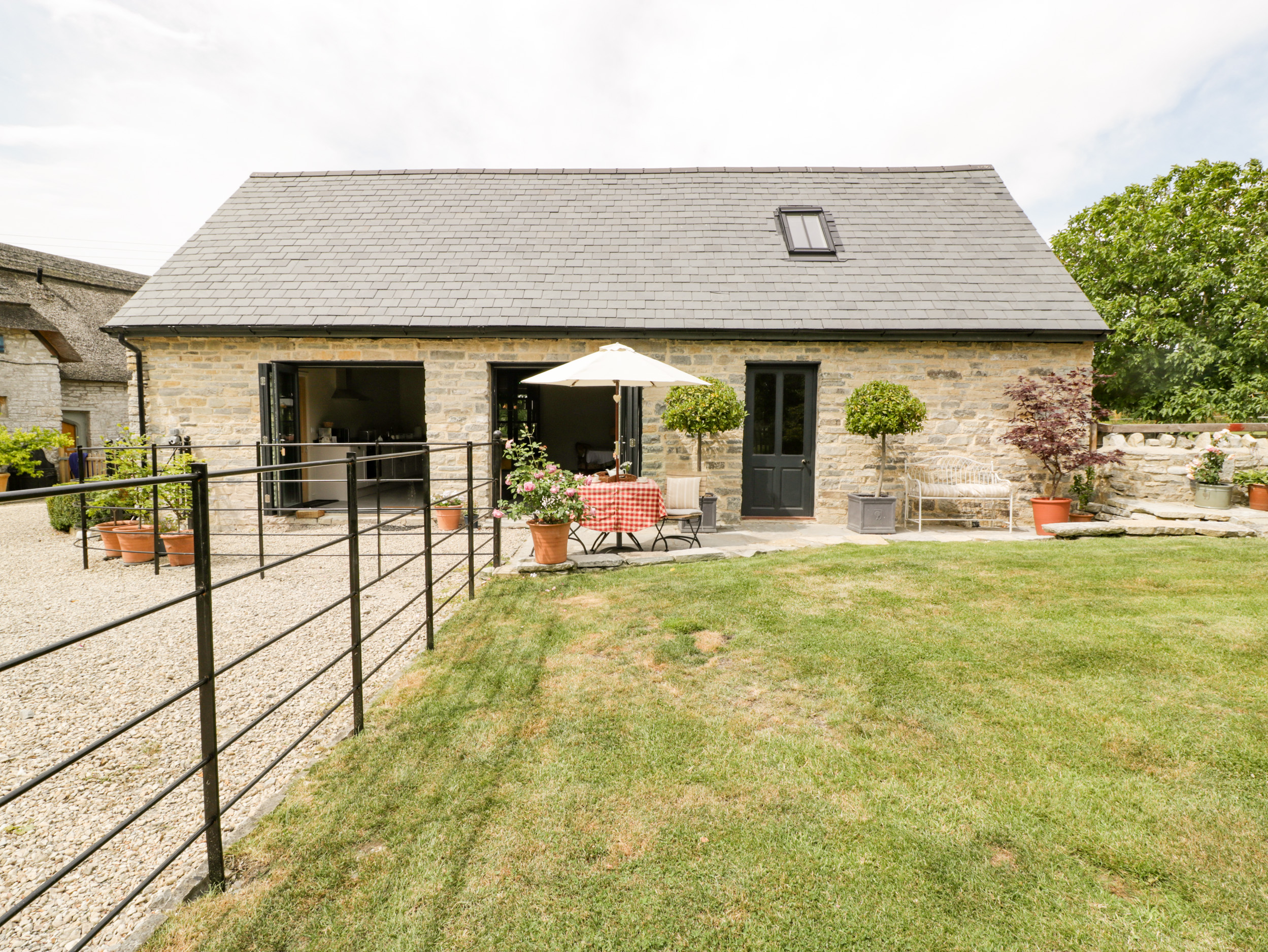 Stable View