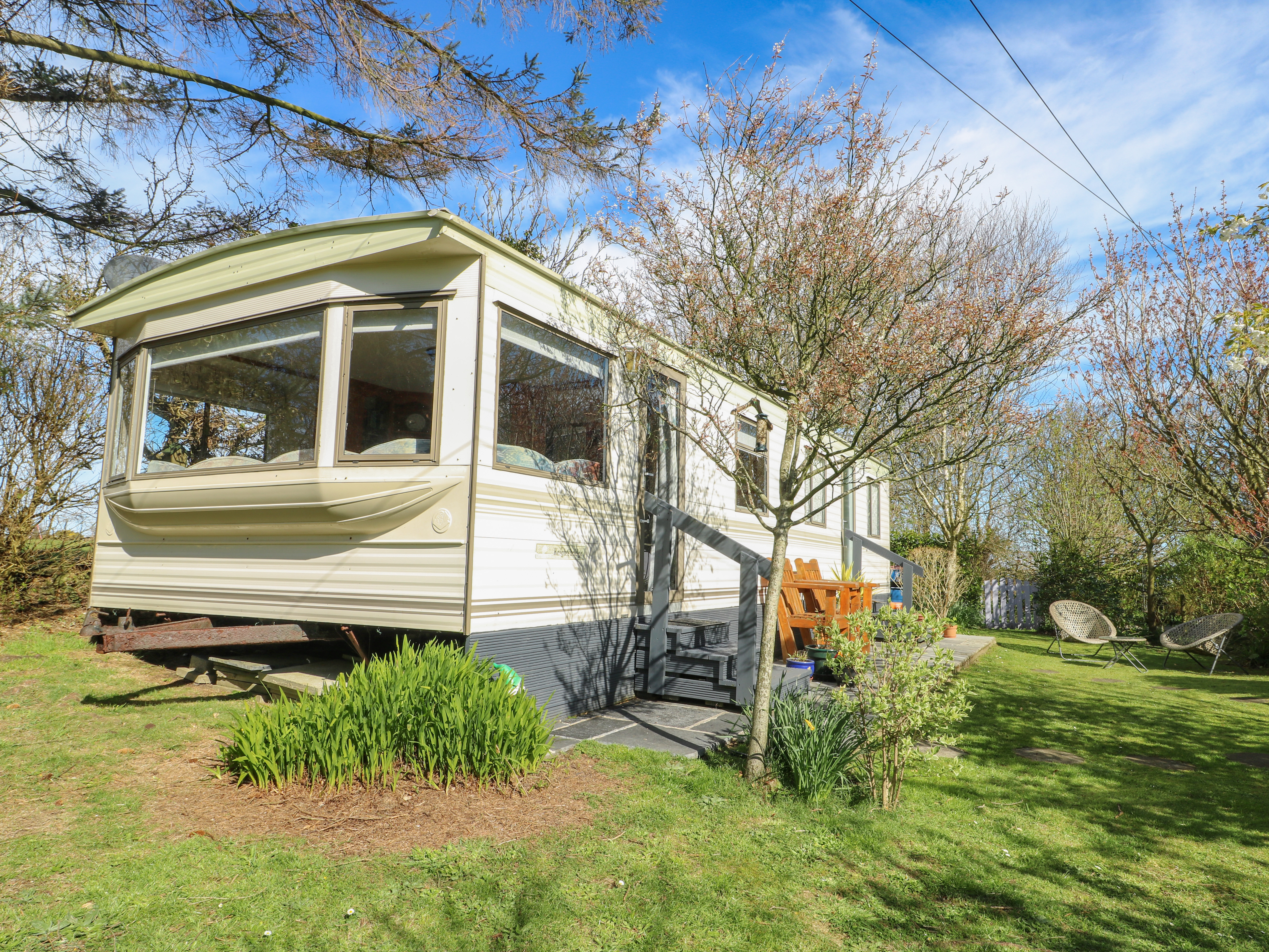 Fron Dderw Caravan