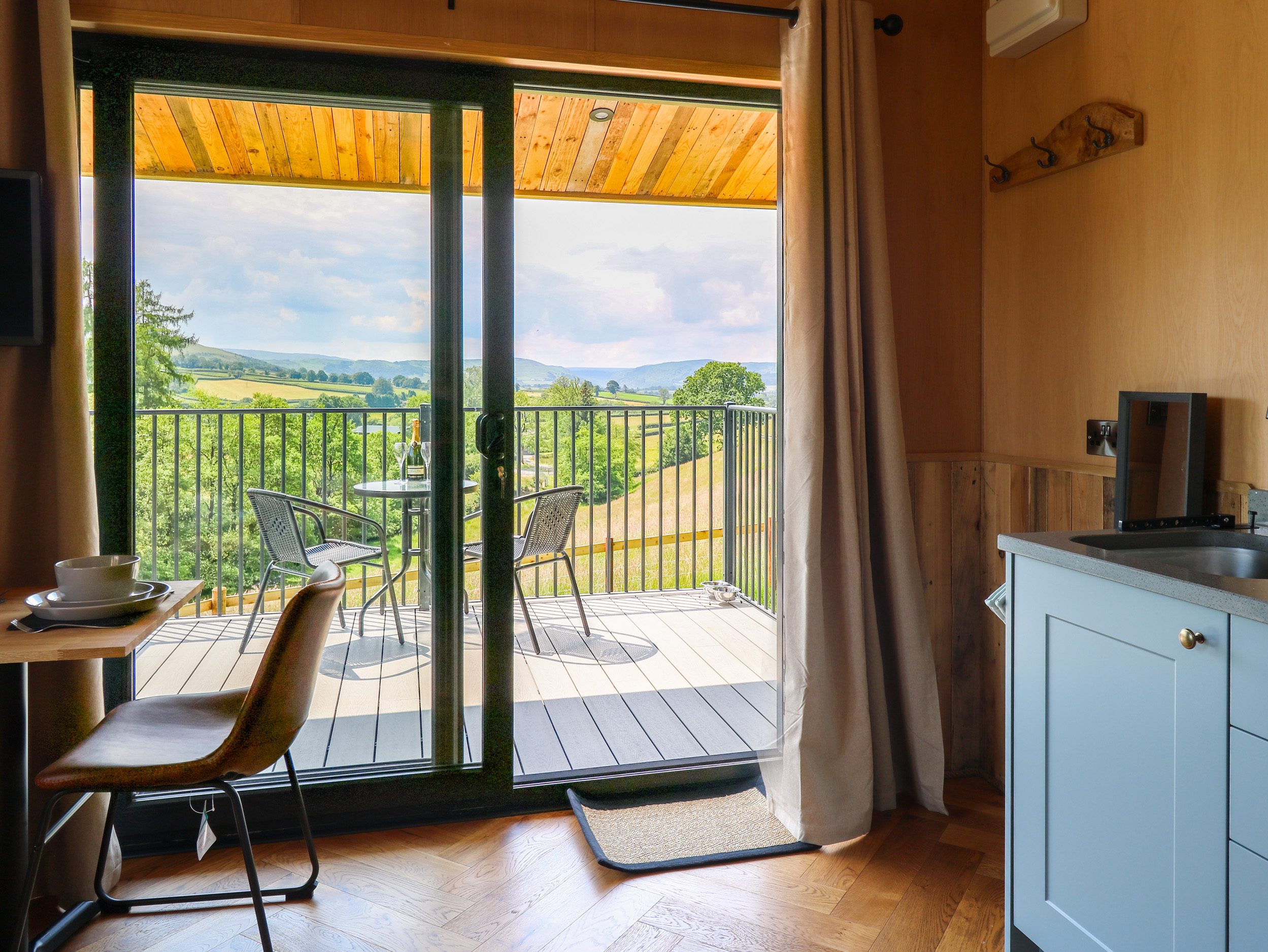 Property image 4 for SC1126190