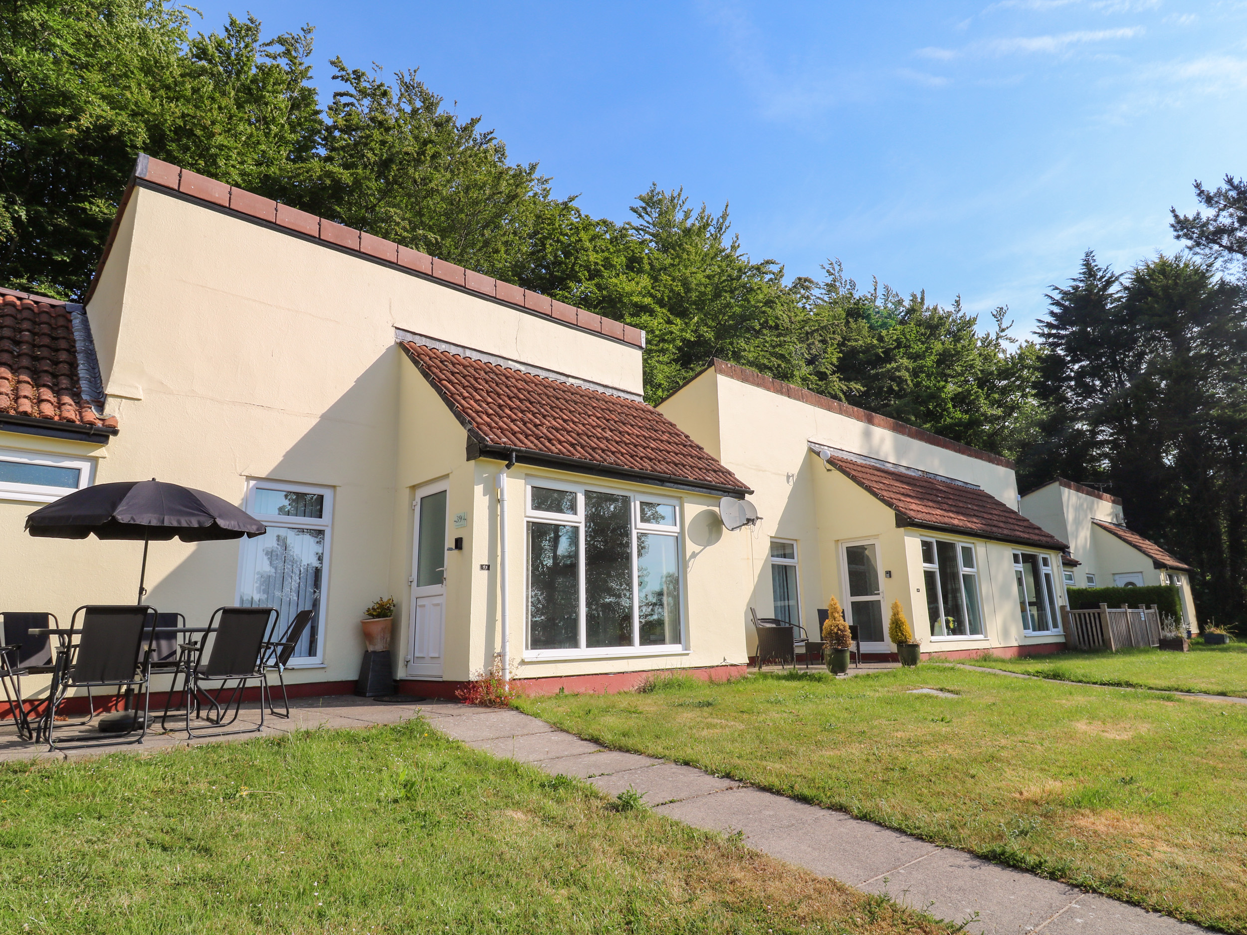 39 Manorcombe Bungalows