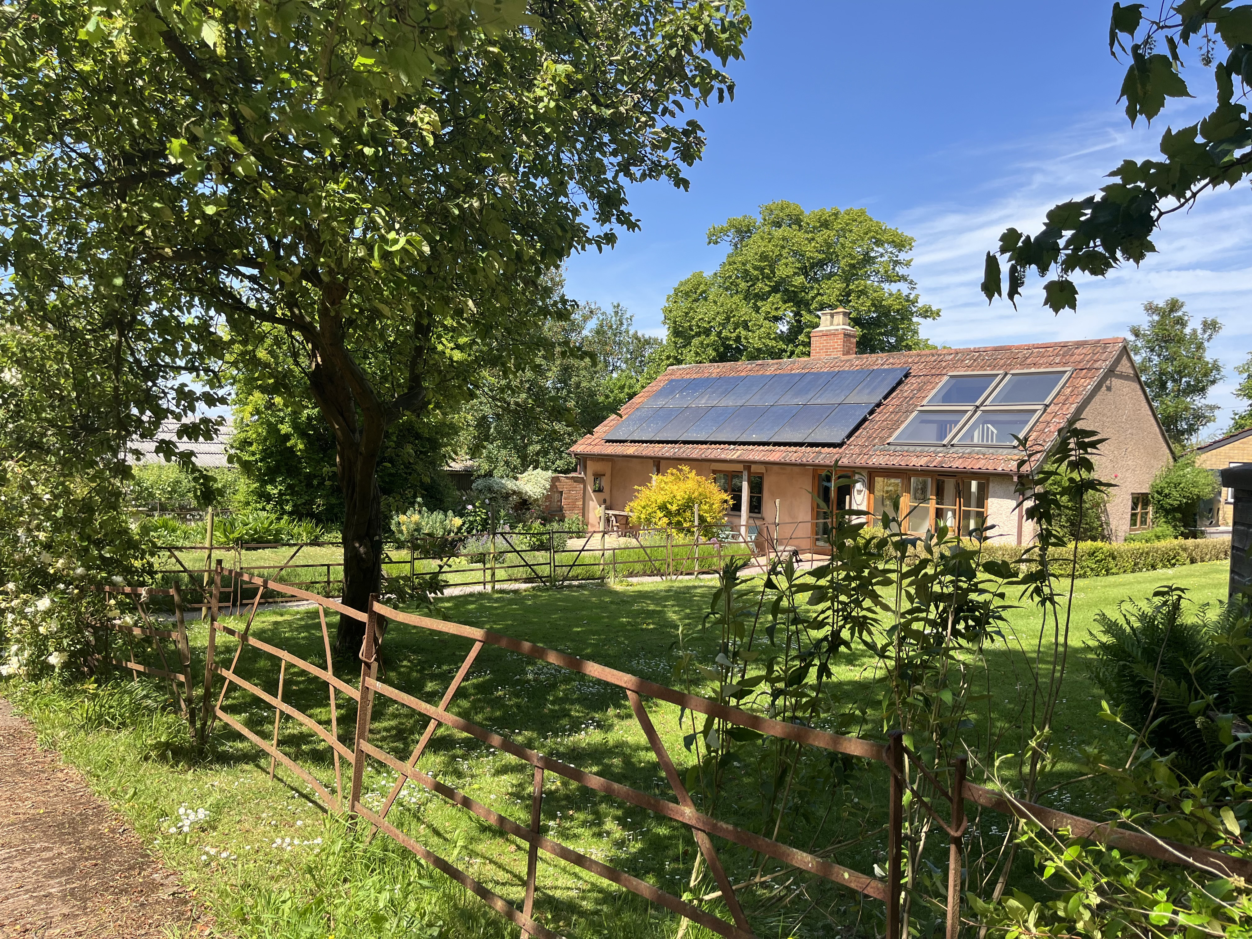 The Apple House