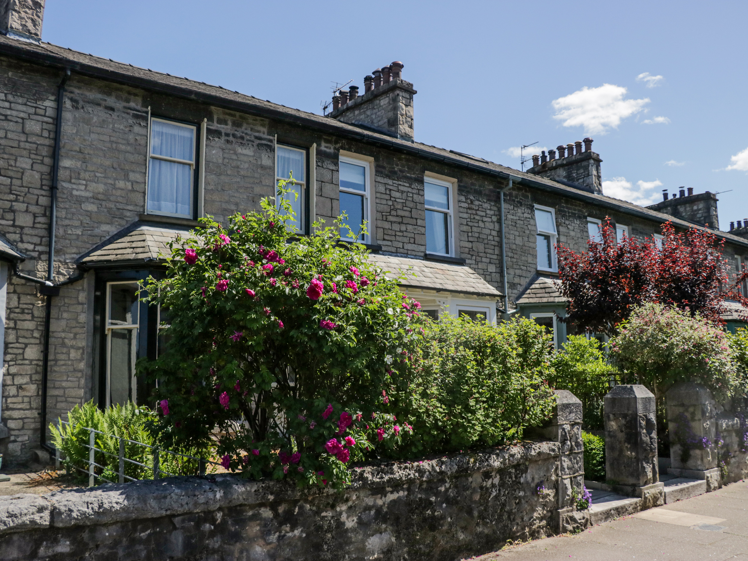 14 Castle Garth