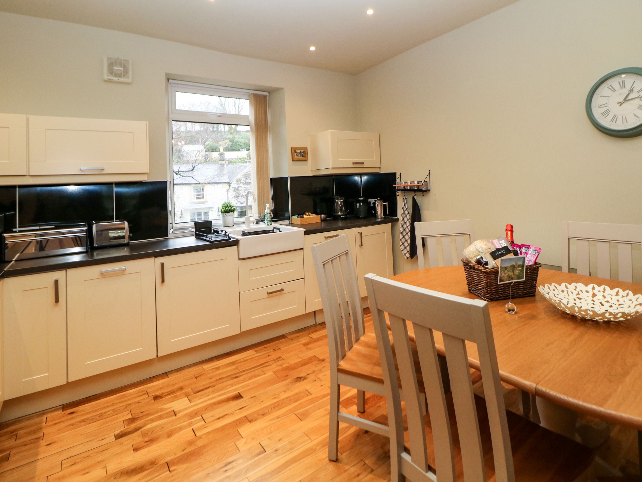 Property image 8 for SC1141260