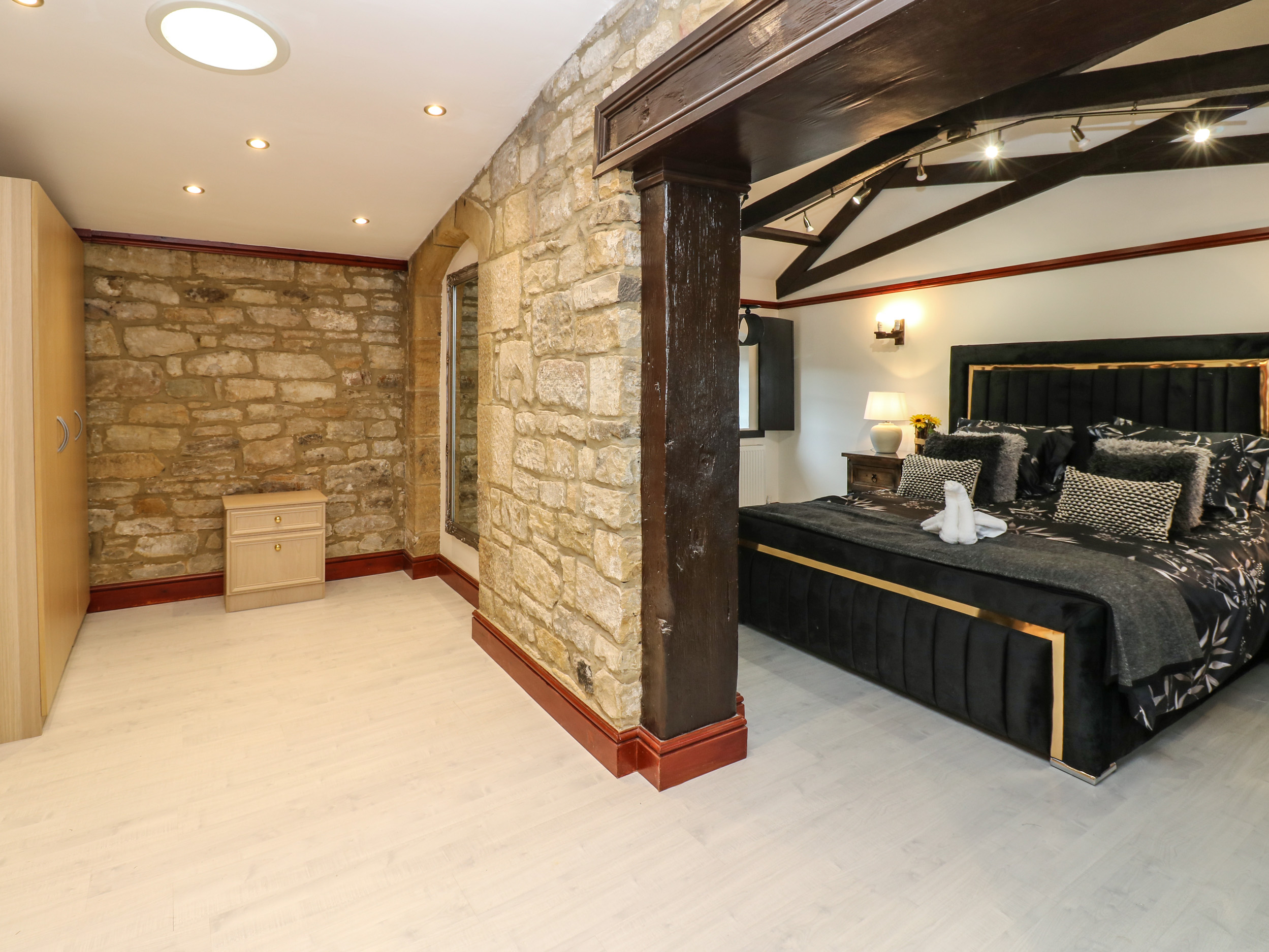 Property image 23 for SC1145409