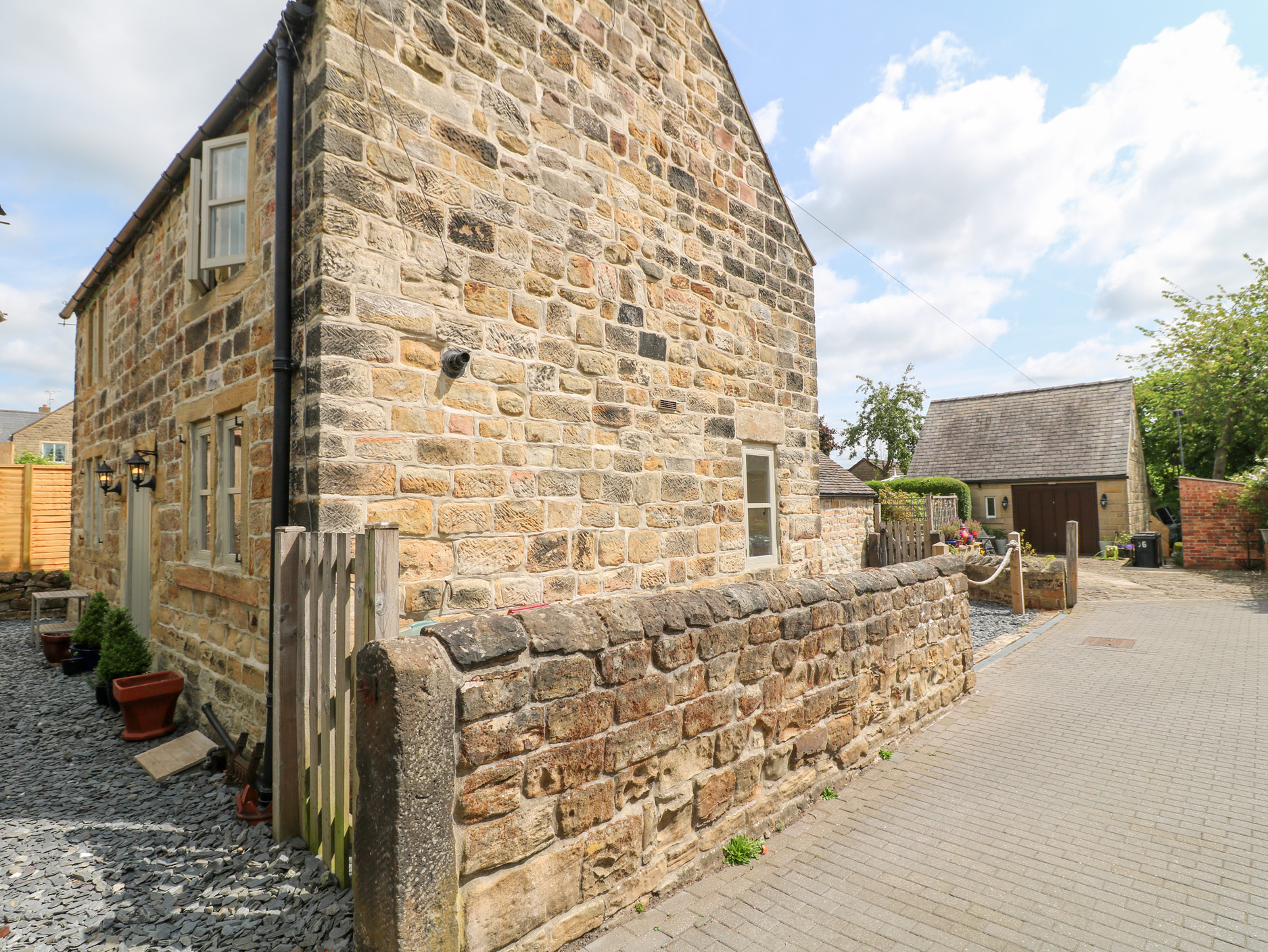 Property image 27 for SC1147397