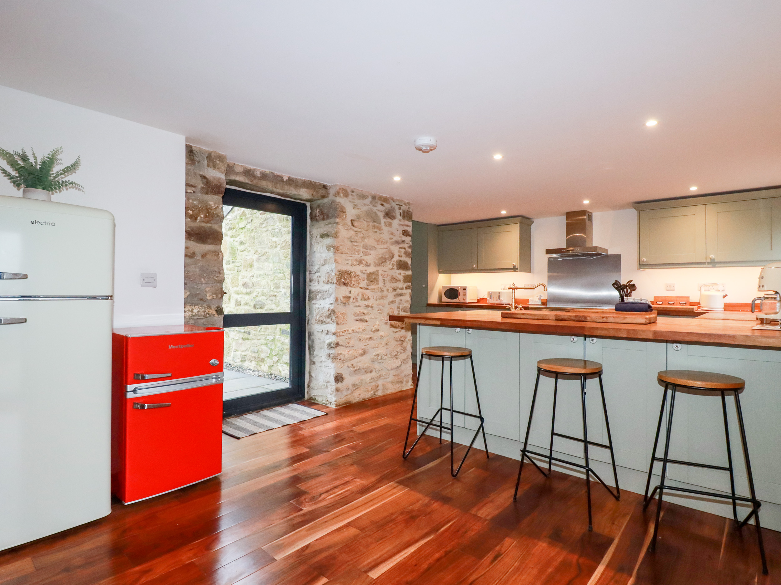 Property image 16 for SC1149036