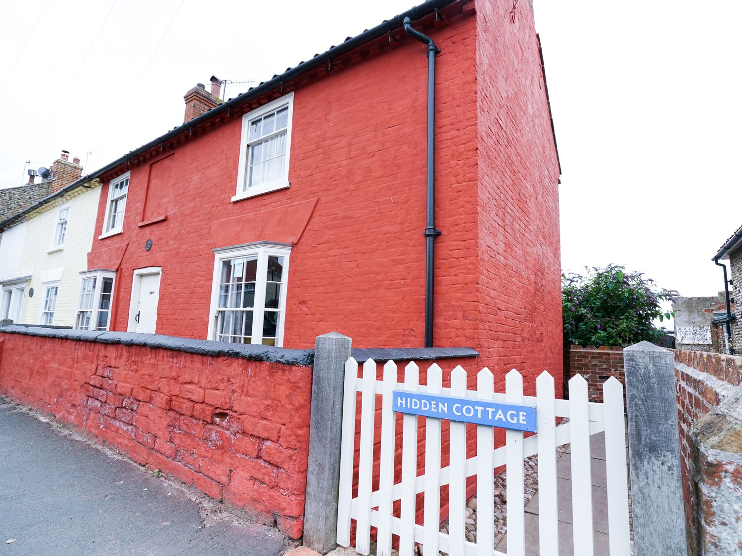 Hidden Cottage