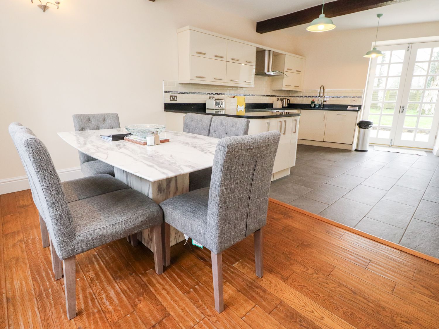 Property image 6 for SC1154051