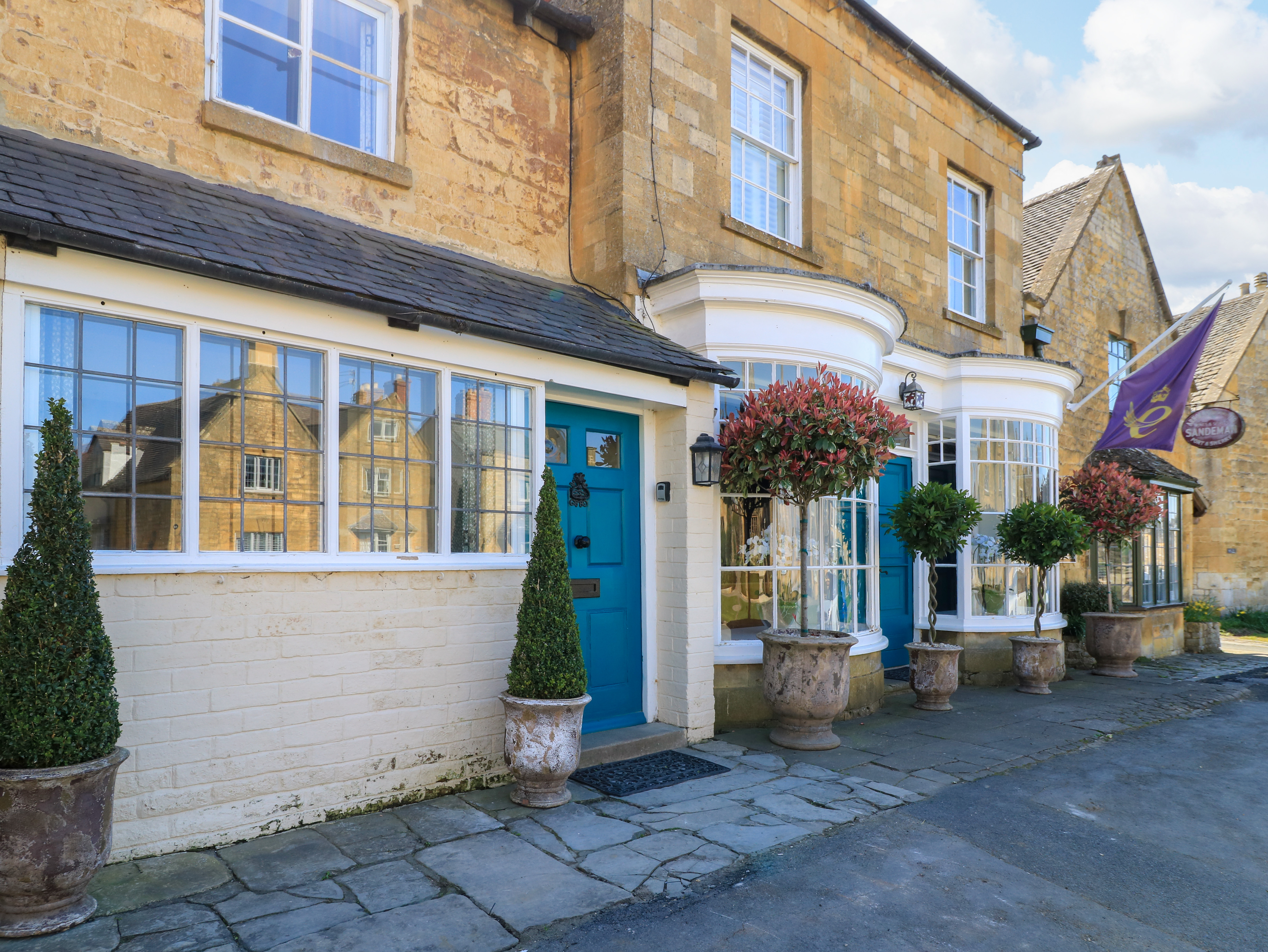 Broadway Cottage