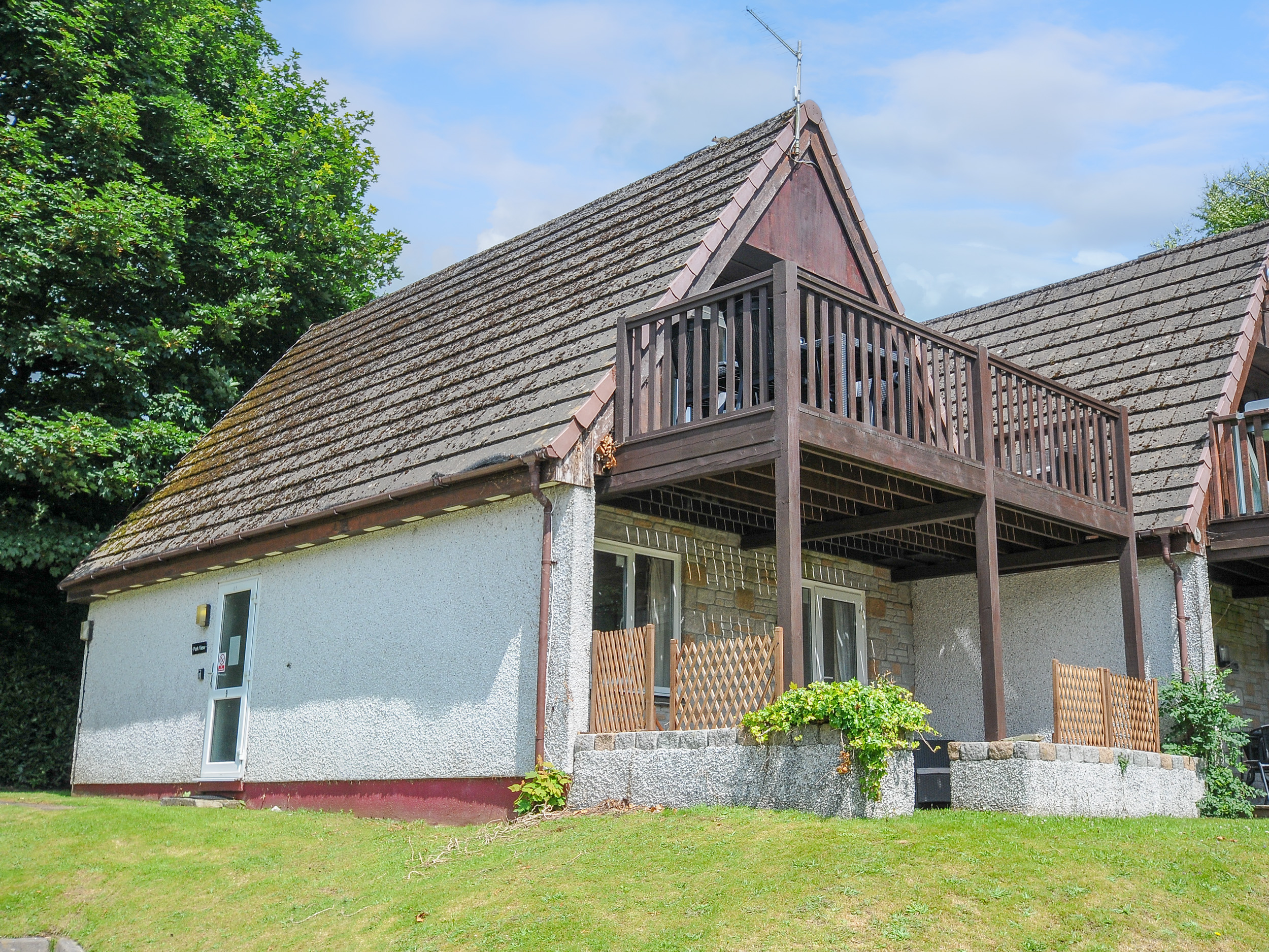 Valley Lodge 9