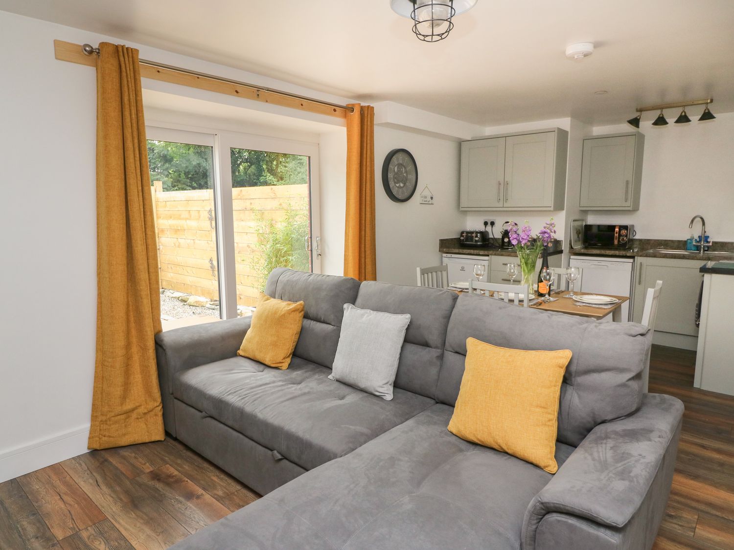 Property image 4 for SC1156659