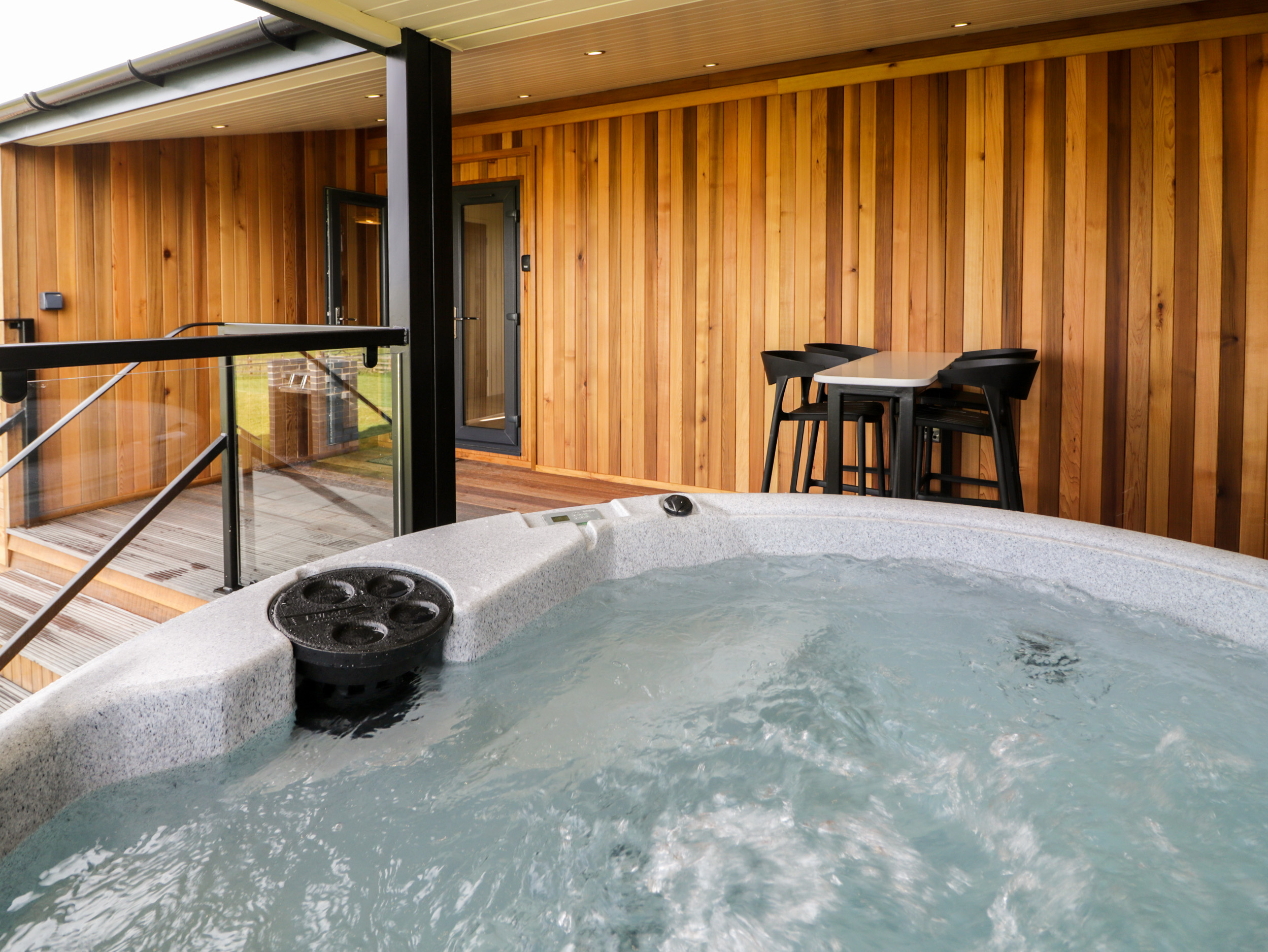 Enia (Lodge 2)