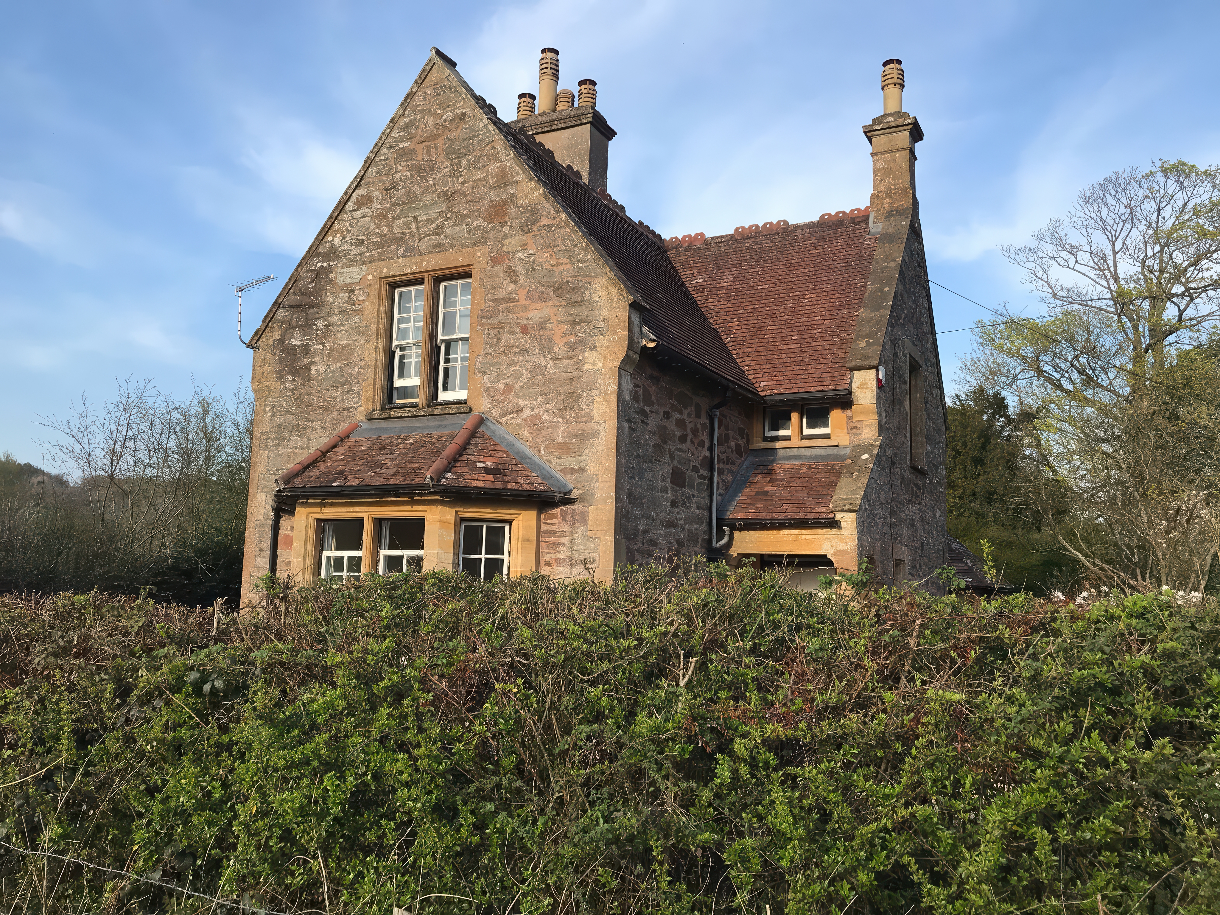 Middle Lodge