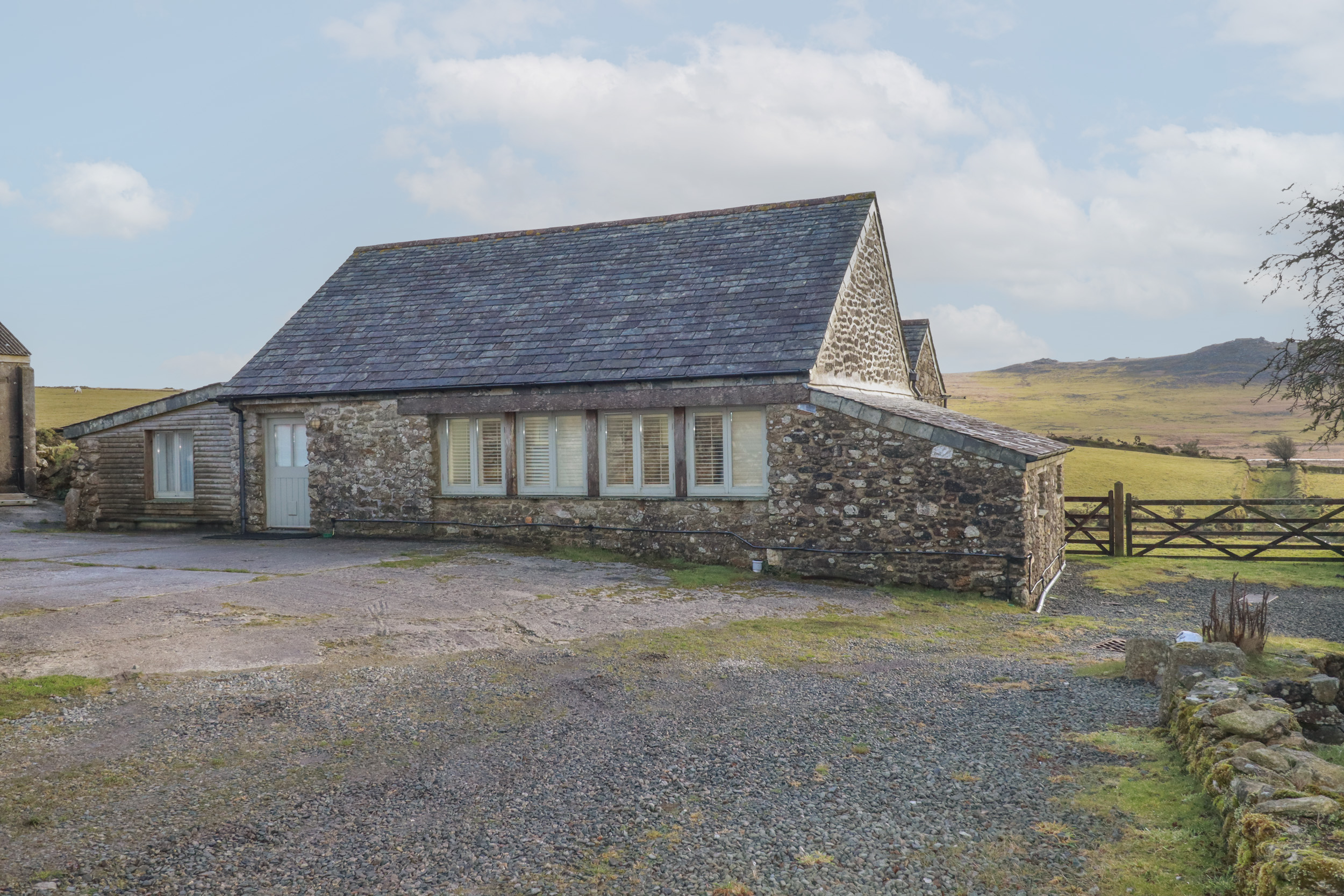Roughtor Barn