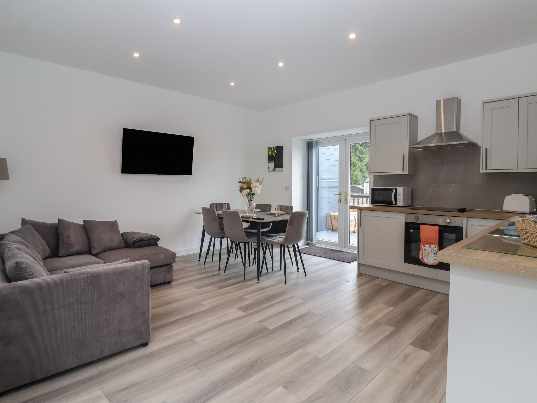 Property image 3 for SC1173636