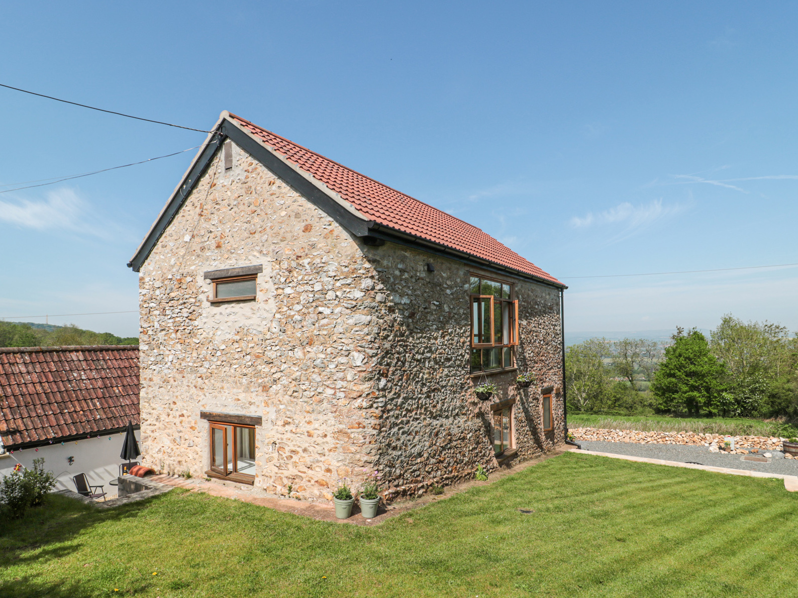 Newlands Barn
