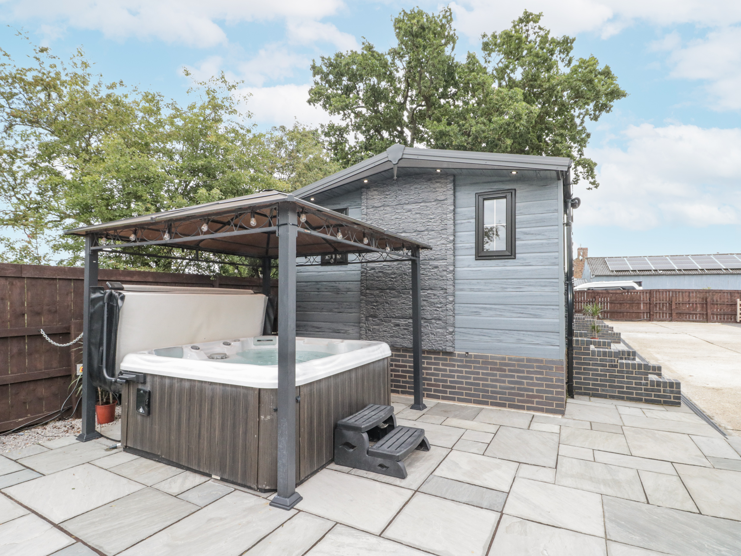 Property image 2 for SC1180377