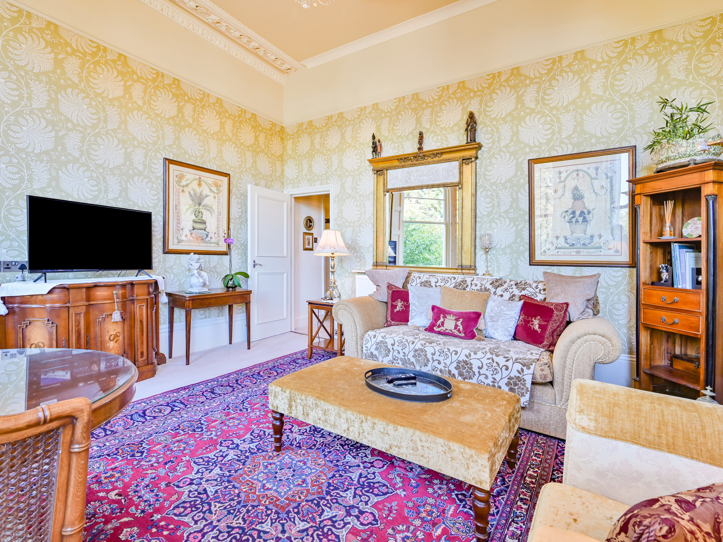 Muntham Deluxe Apartment 3