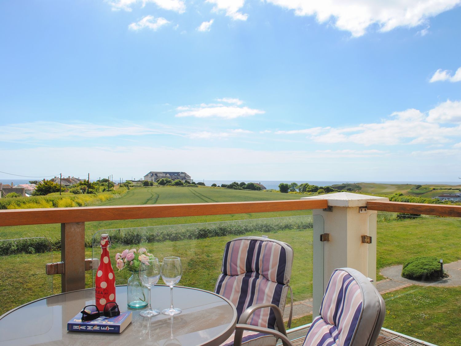 8 Thurlestone Beach