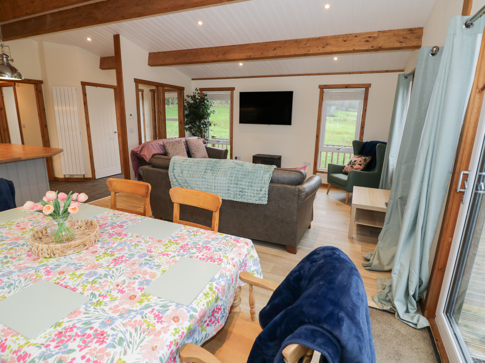 Property image 3 for SC1193572