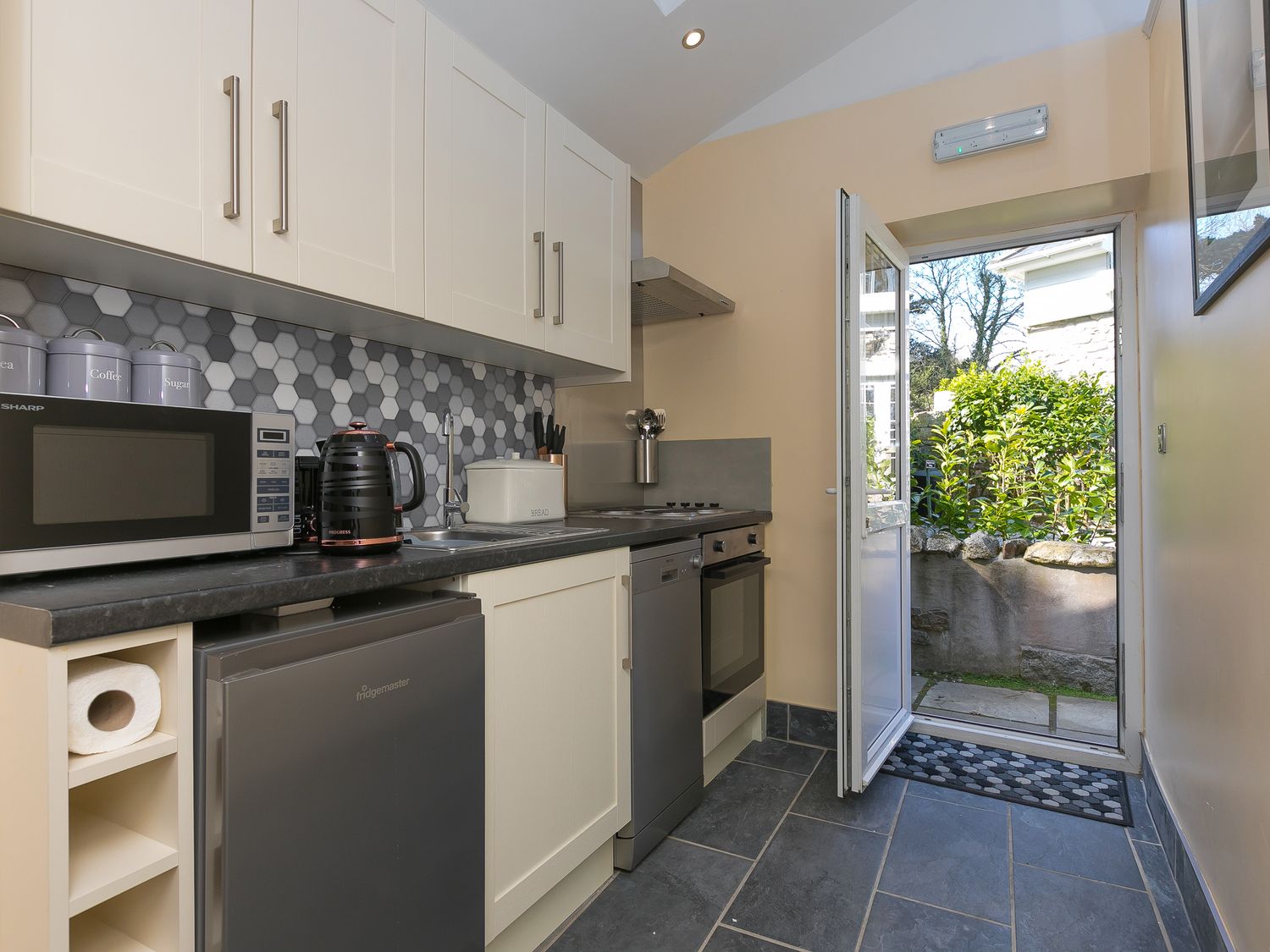 Property image 12 for SC1193986