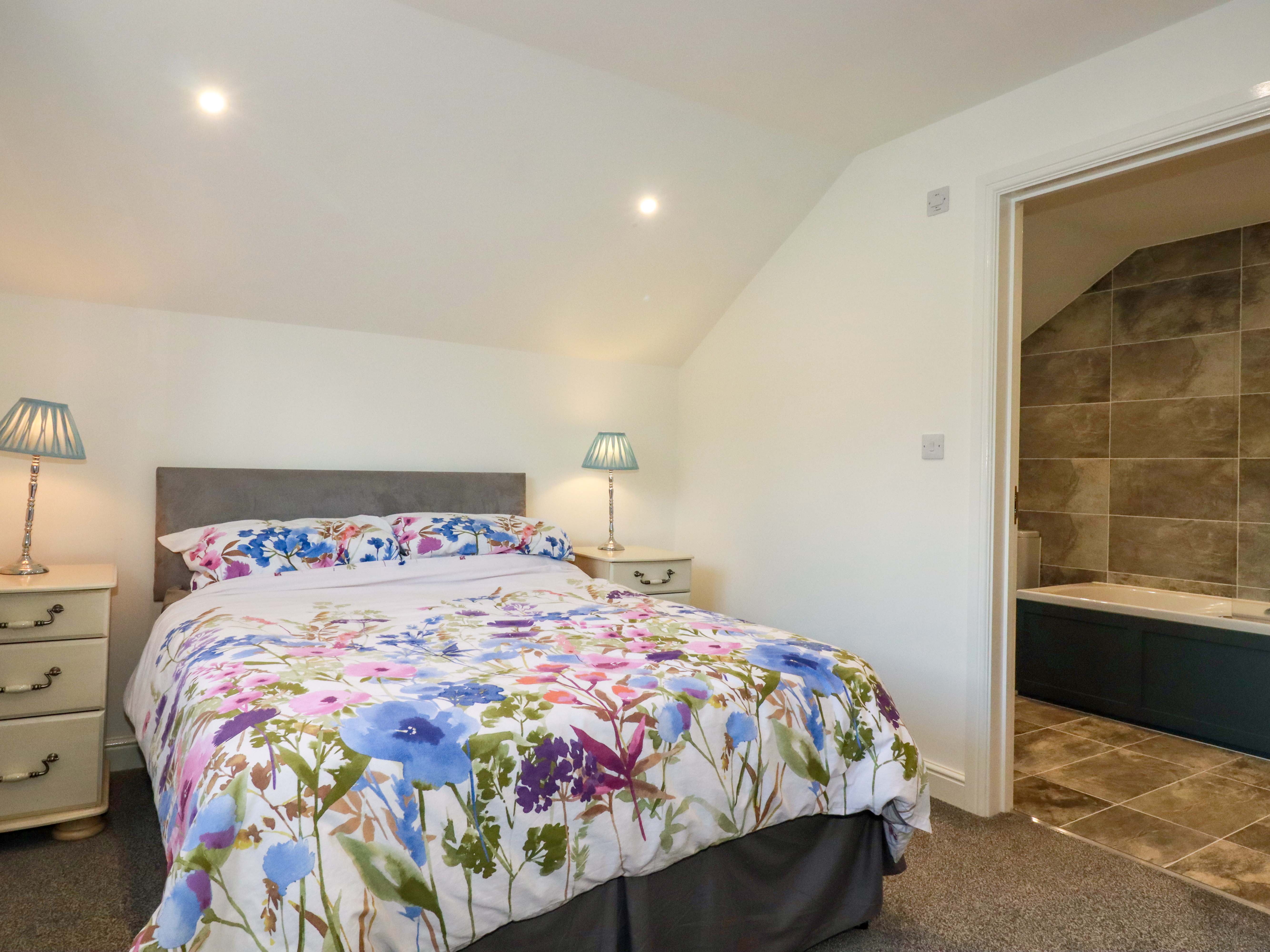 Property image 16 for SC1201011