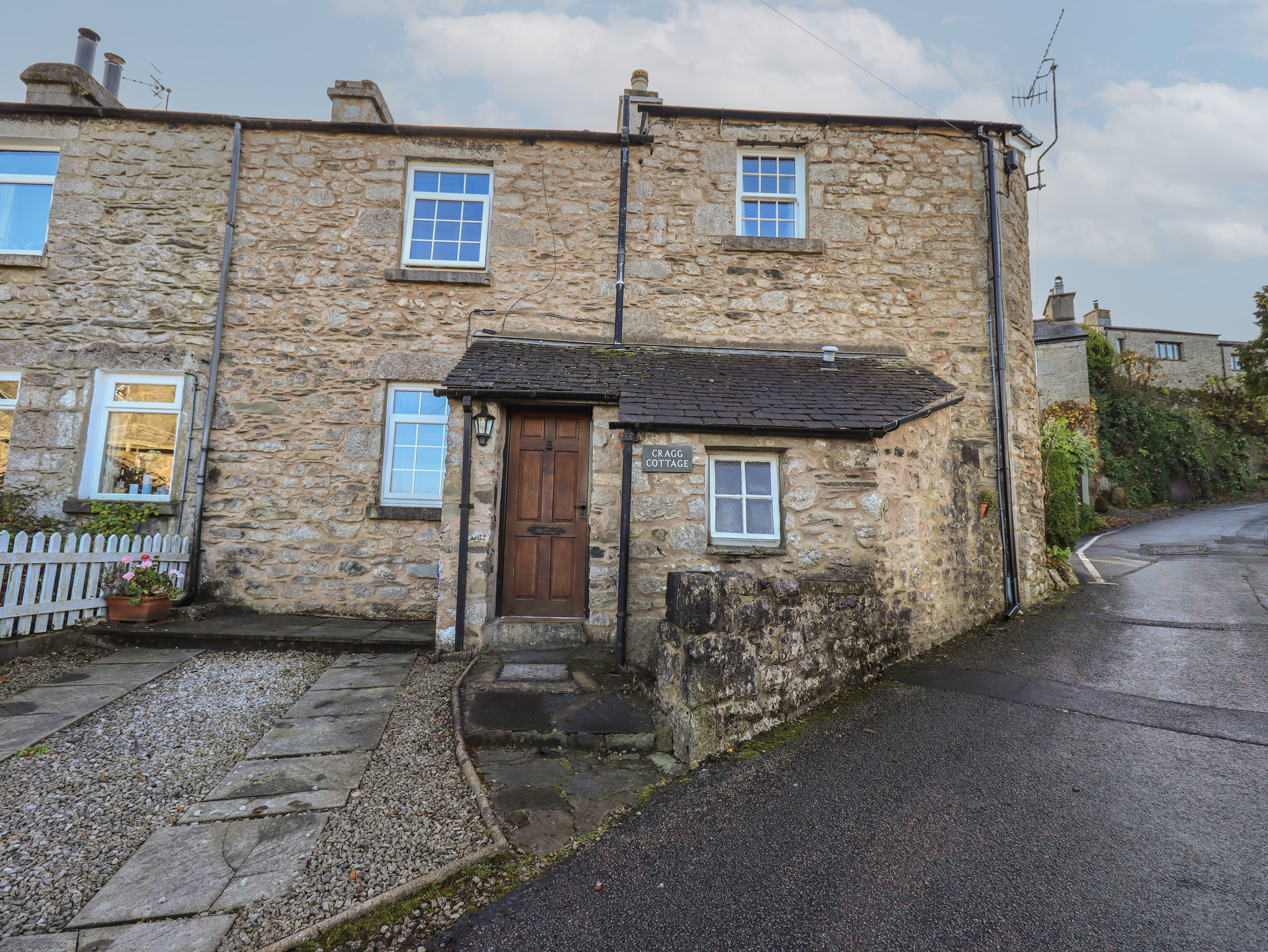 Cragg Cottage