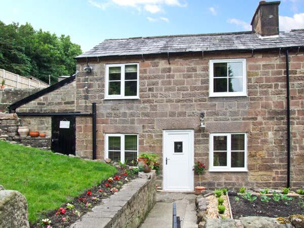 Cottages With Hot Tubs In Peak District Derbyshire