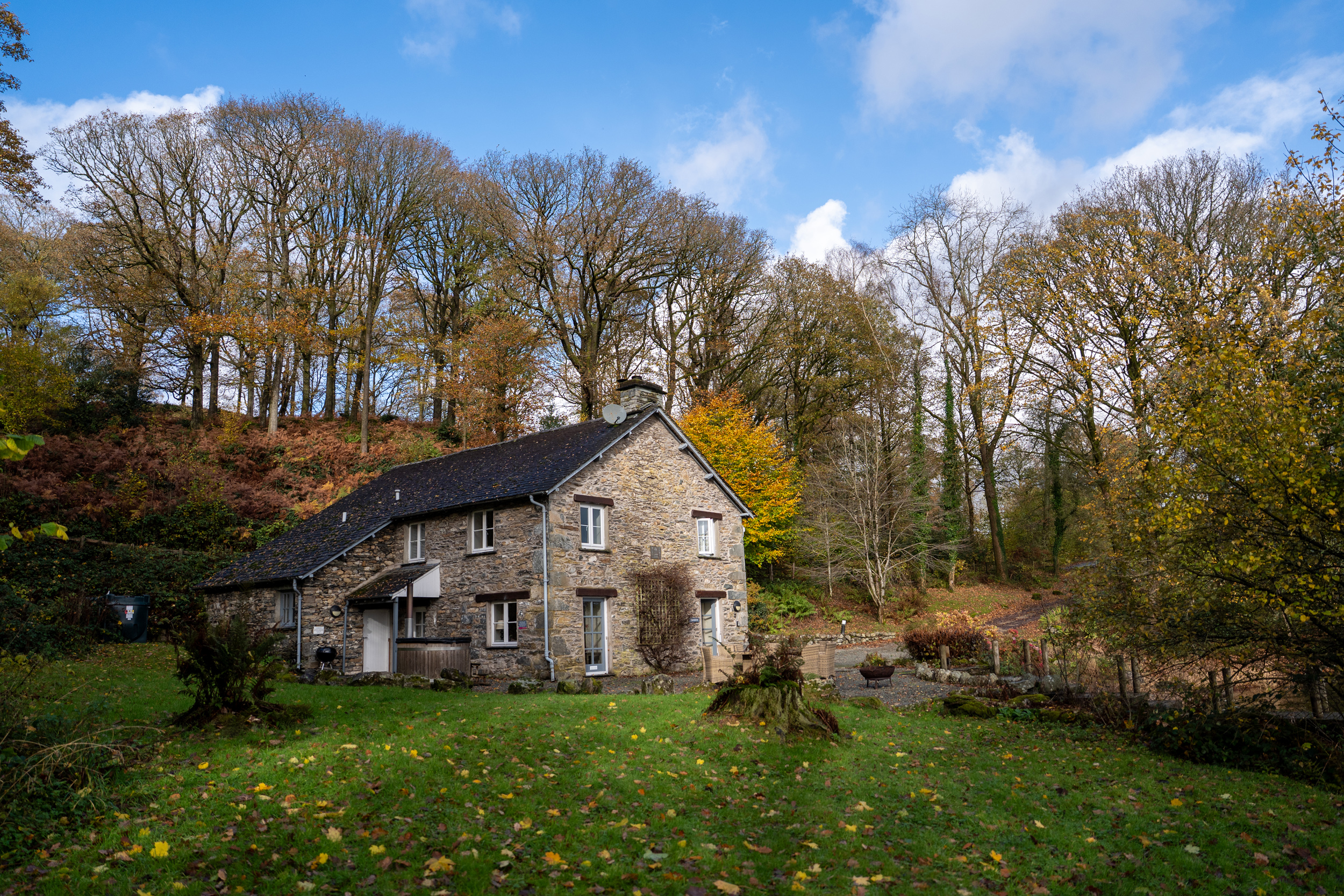 Hammerhole - Dog friendly holiday cottage in Hawkshead, The Lake District and Cumbria