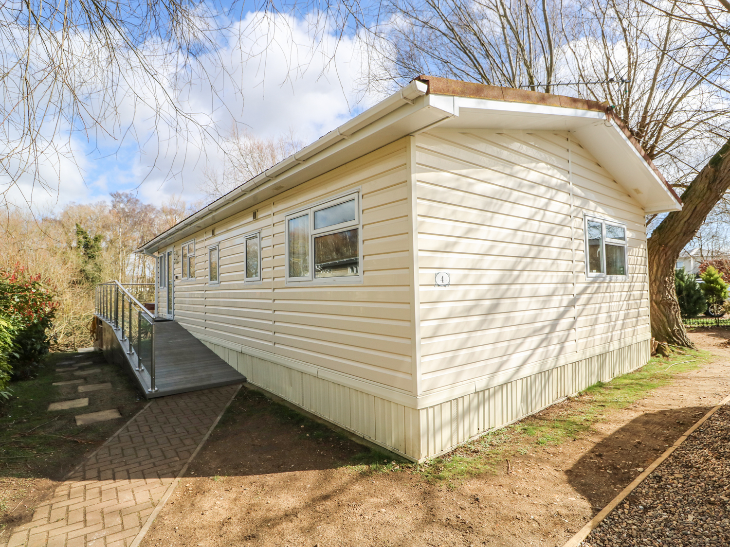 No 4 Elm Drive