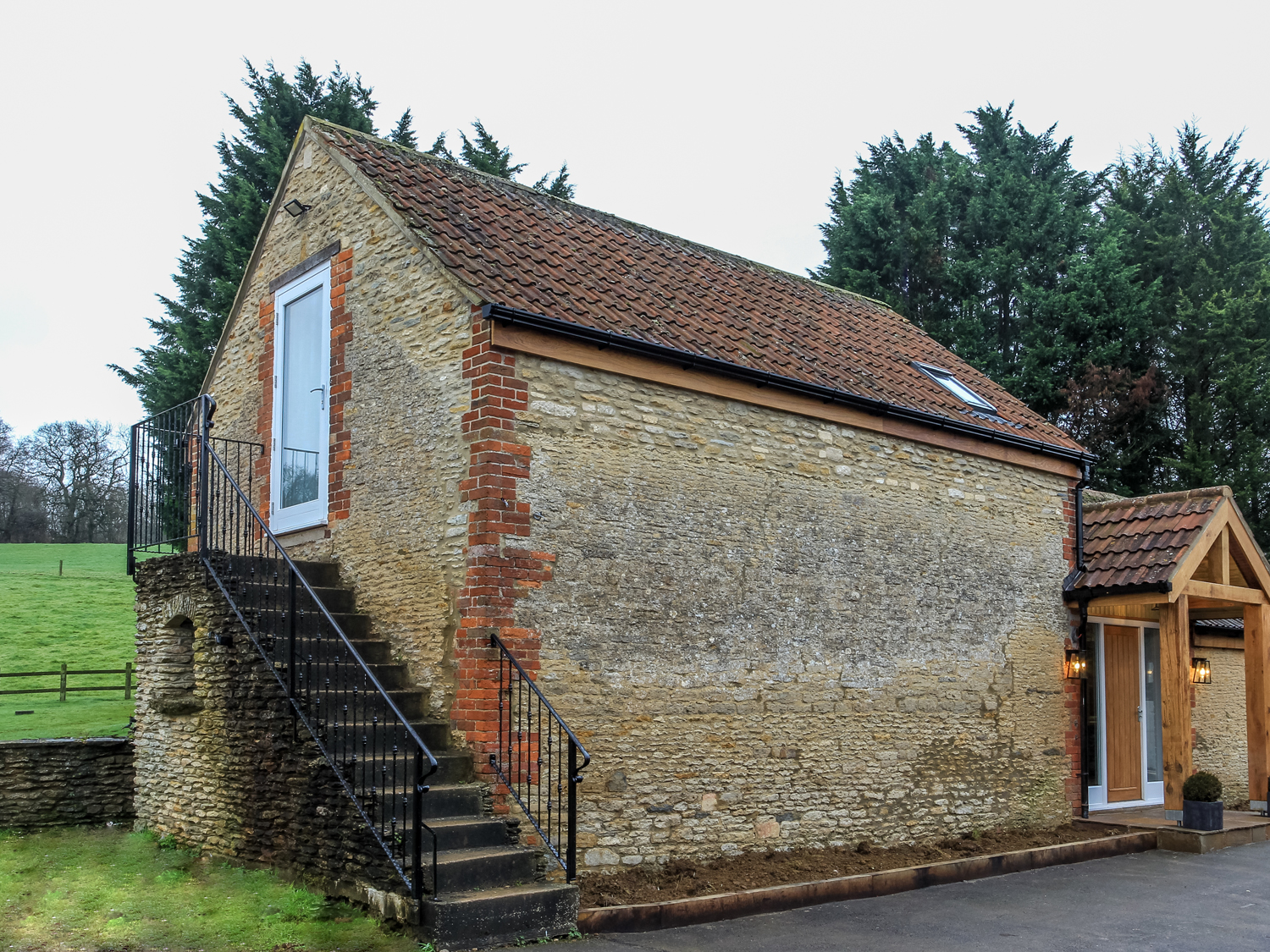 Woodmans Cottage