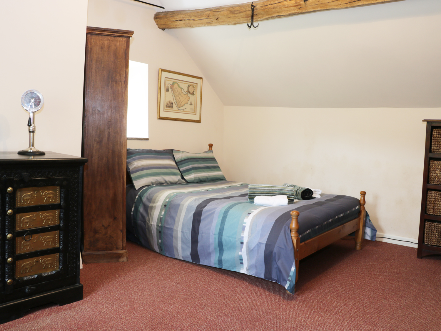 Lea Cottage In Much Wenlock This Cosy And Charming Cottage