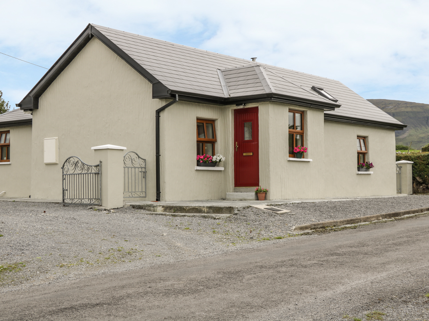 Mac's Cottage