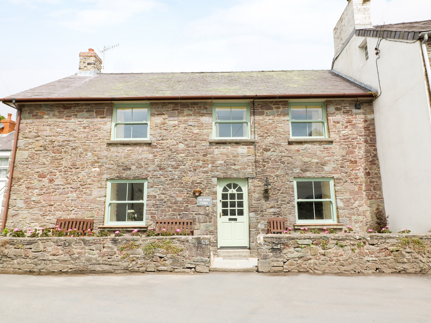 Old Smithy Cottage