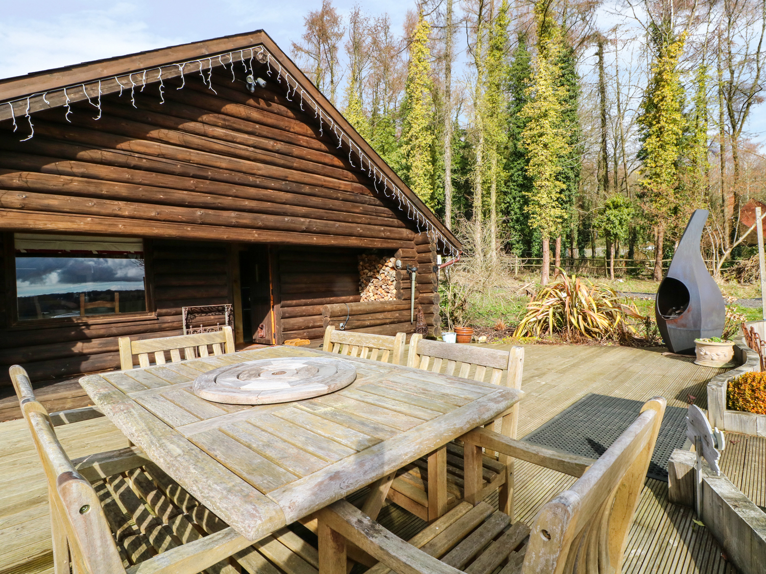 Dragonfly Lodge