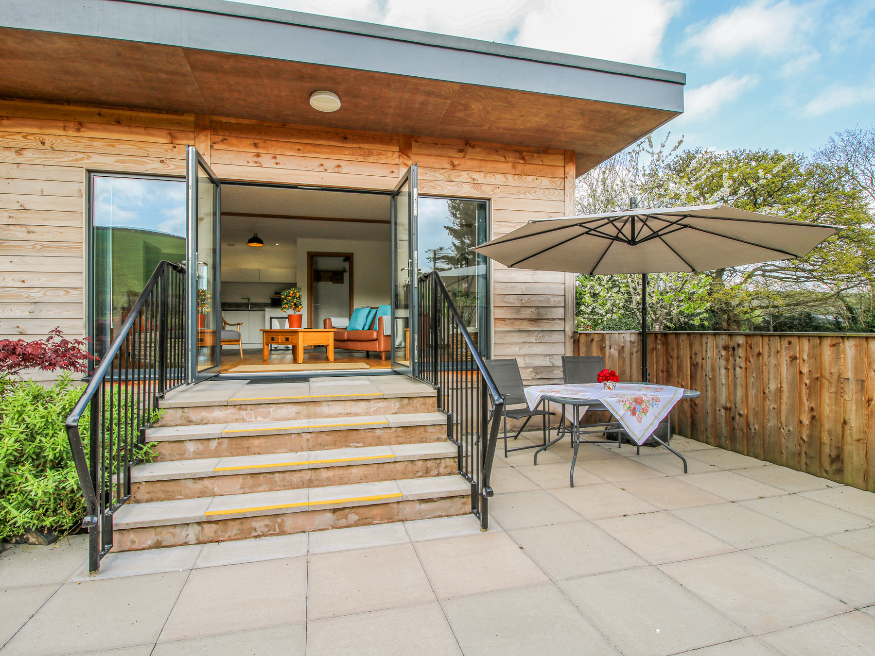 No1 The Lodge