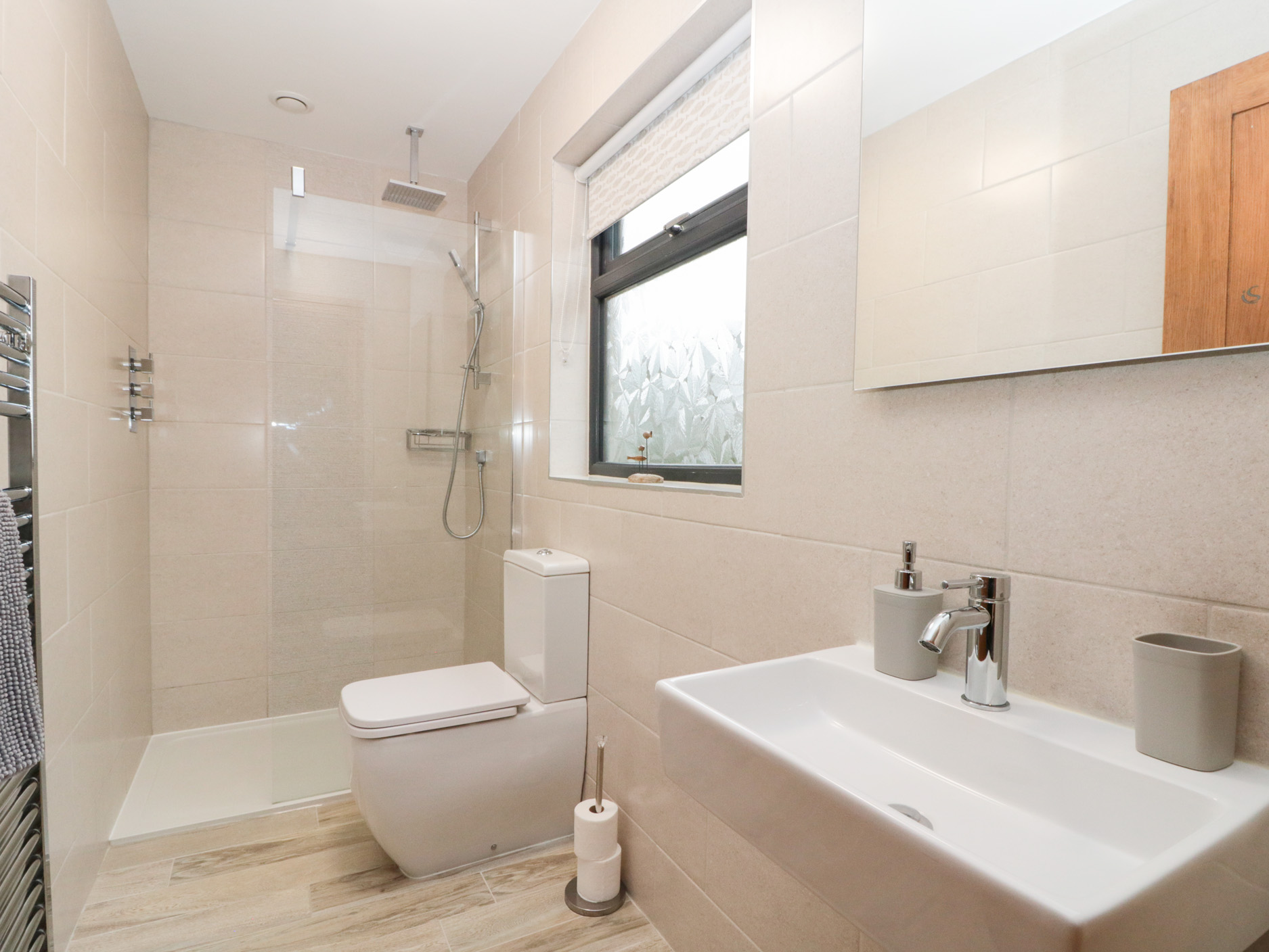 Property image 27 for SC961536