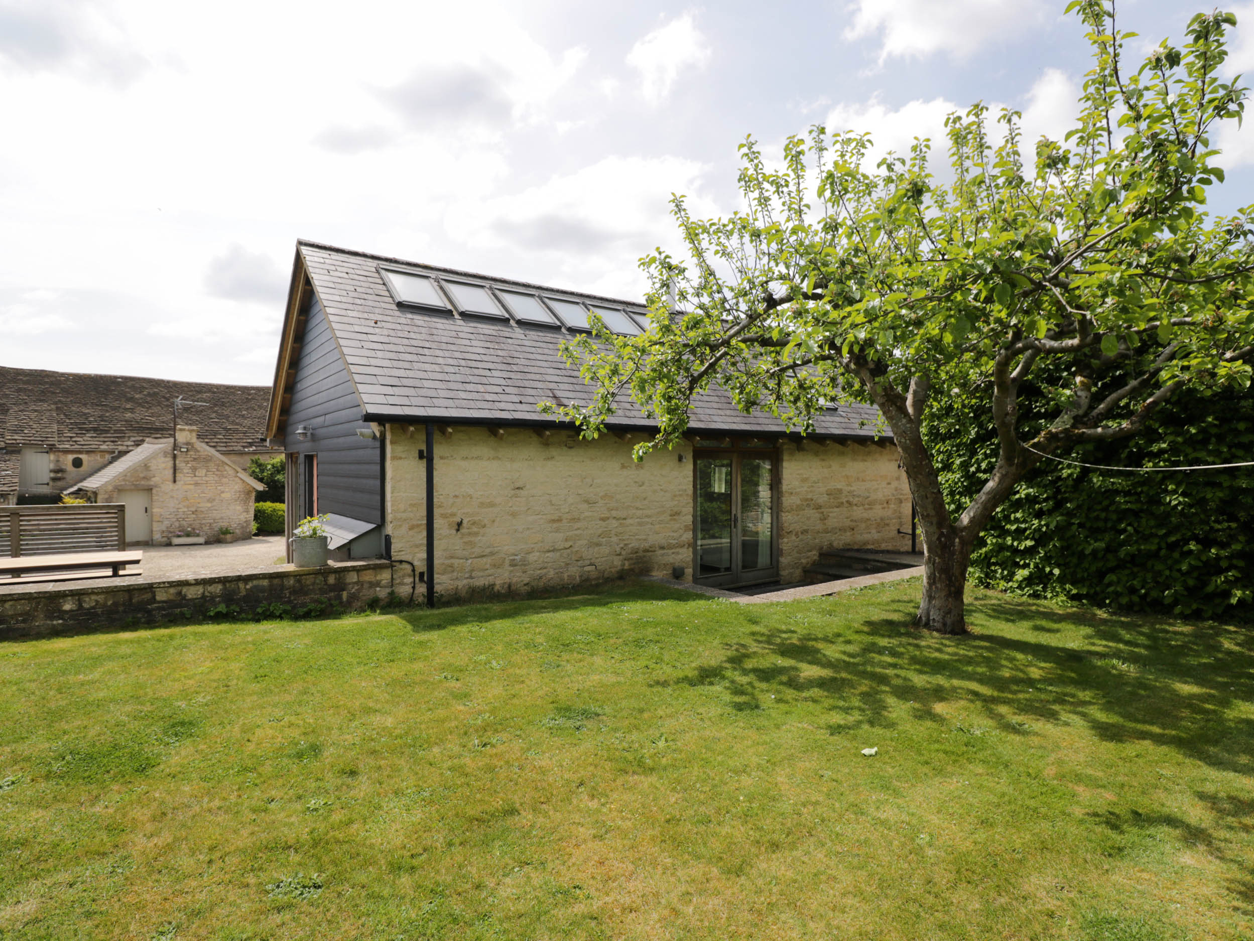 Property image 25 for SC969651