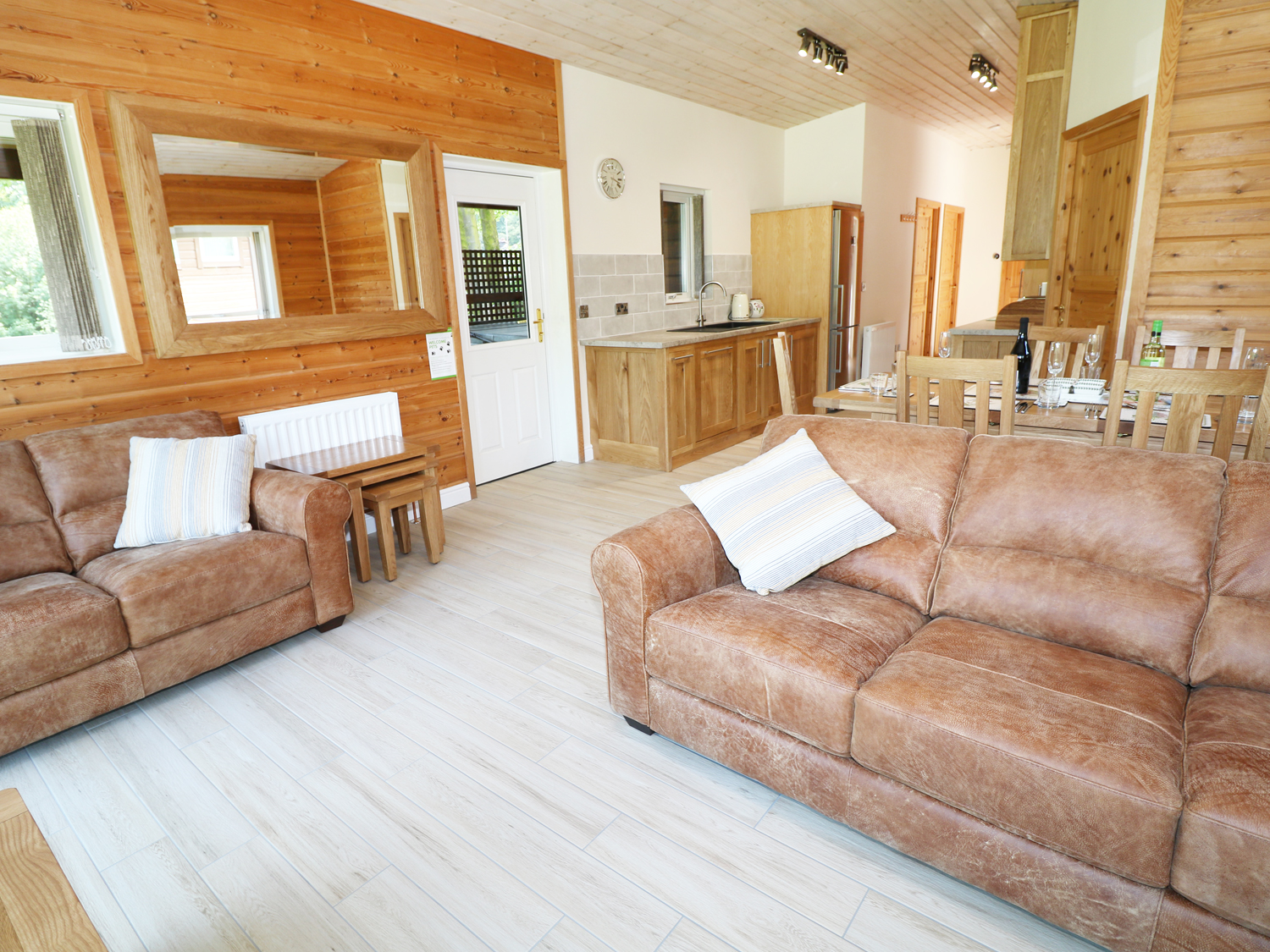 Property image 4 for SC970198