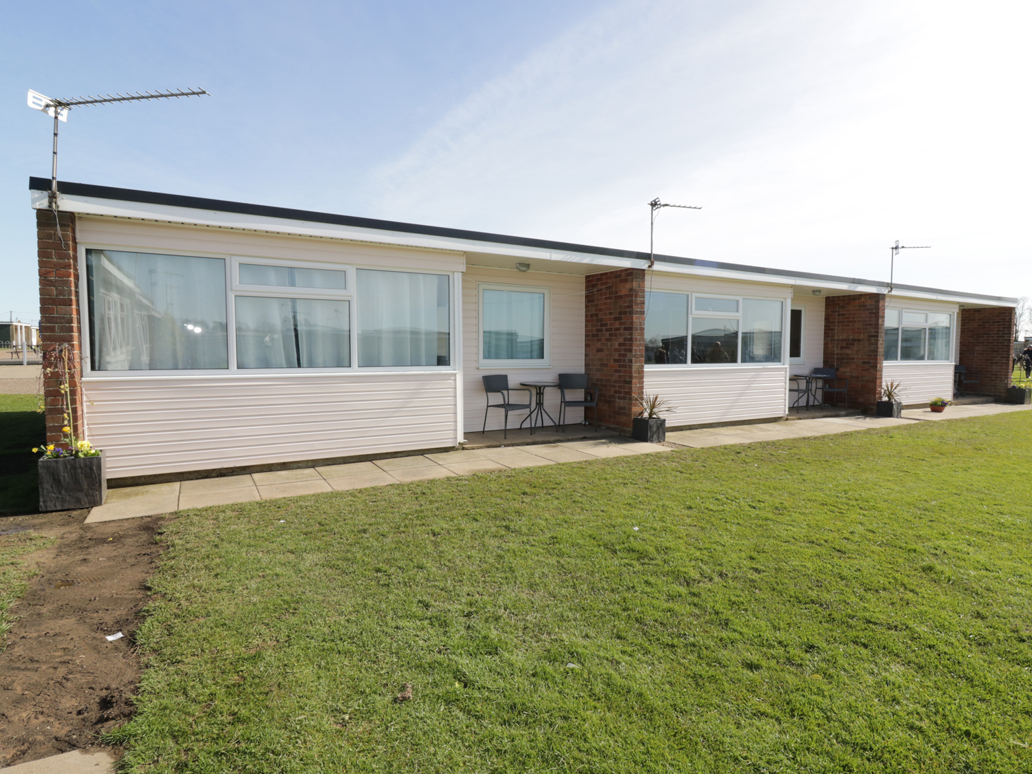 145 Sunbeach Chalet