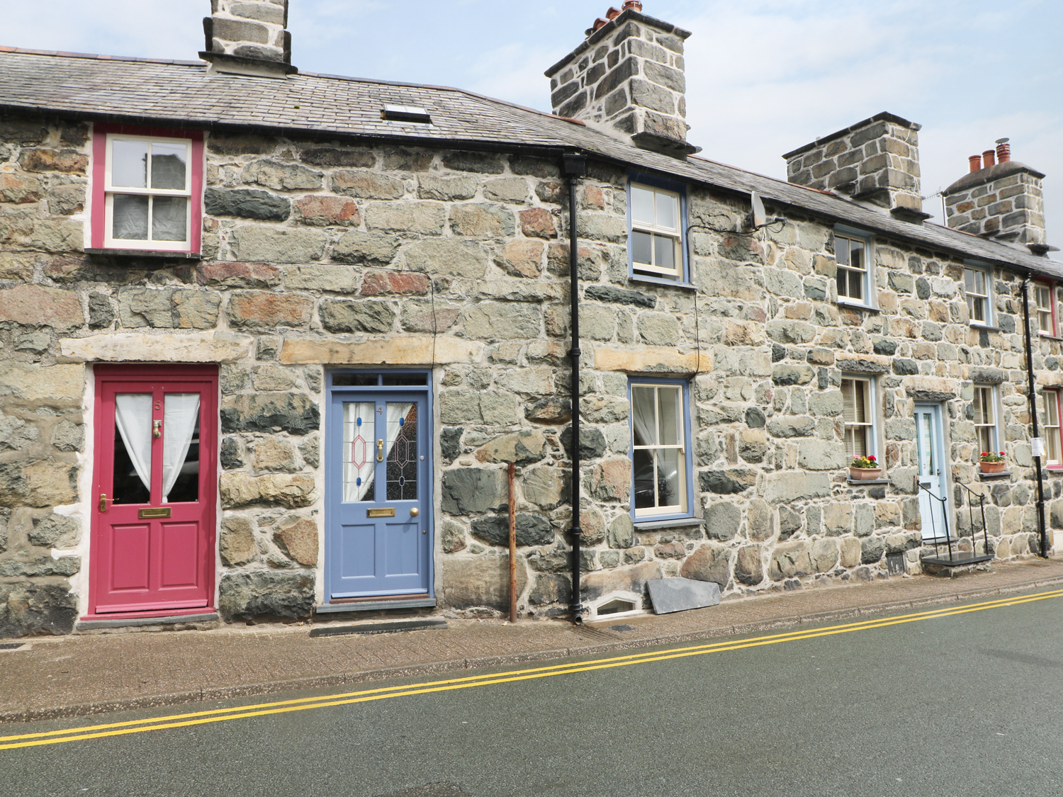 4 Cader Road