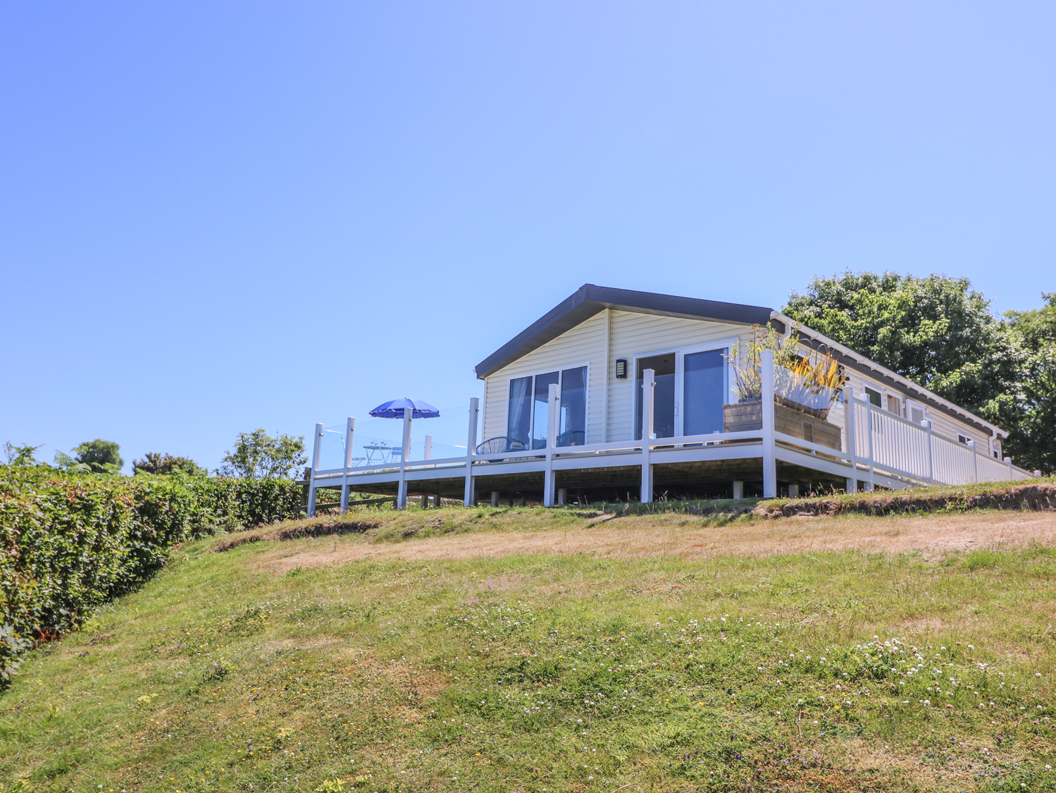 8 Harbour View