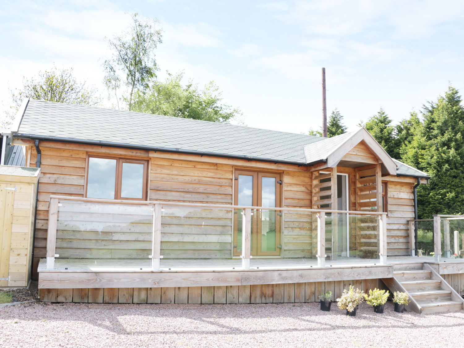 Hill View Lodge 2
