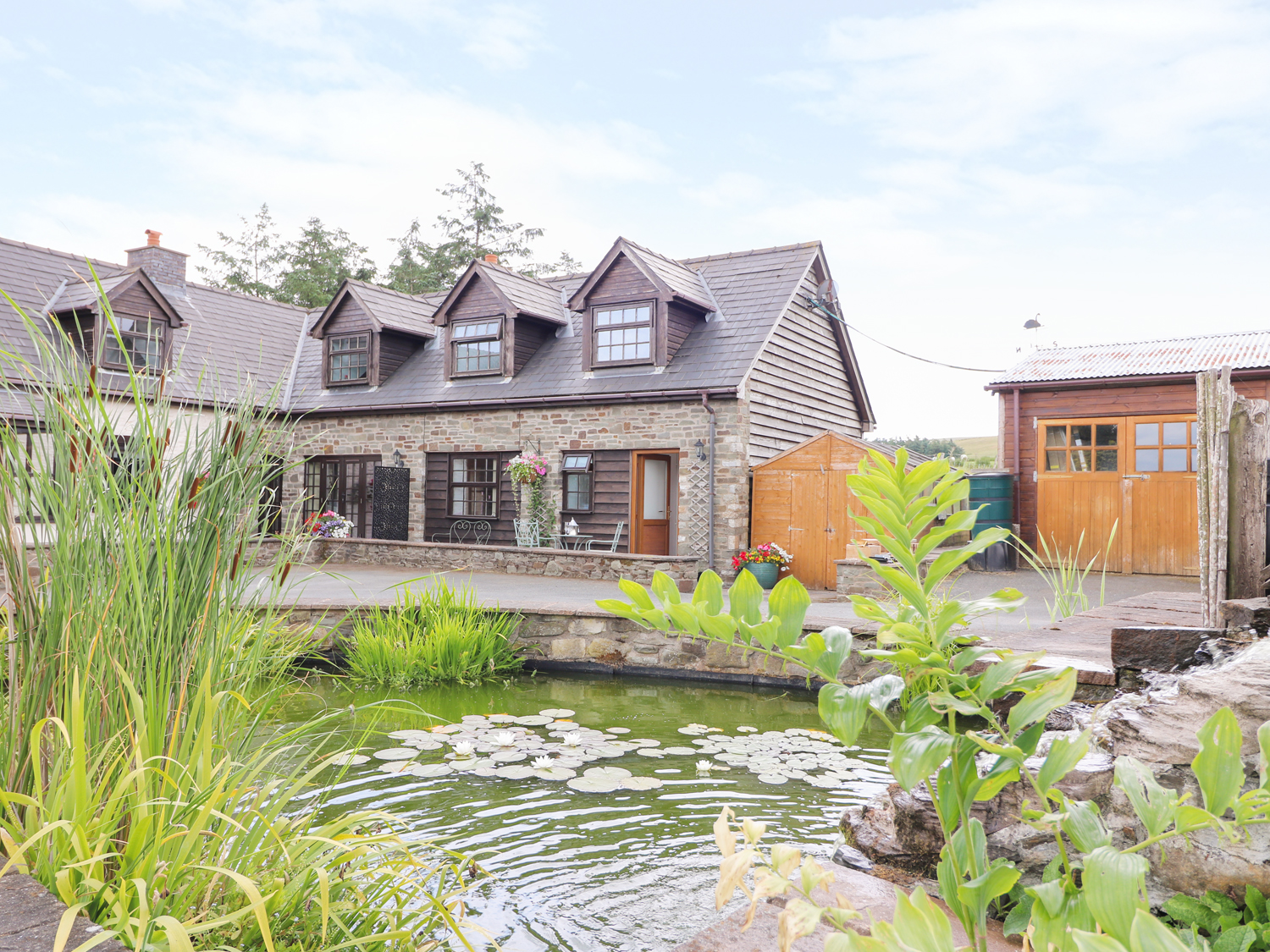 Lily Pond Cottage