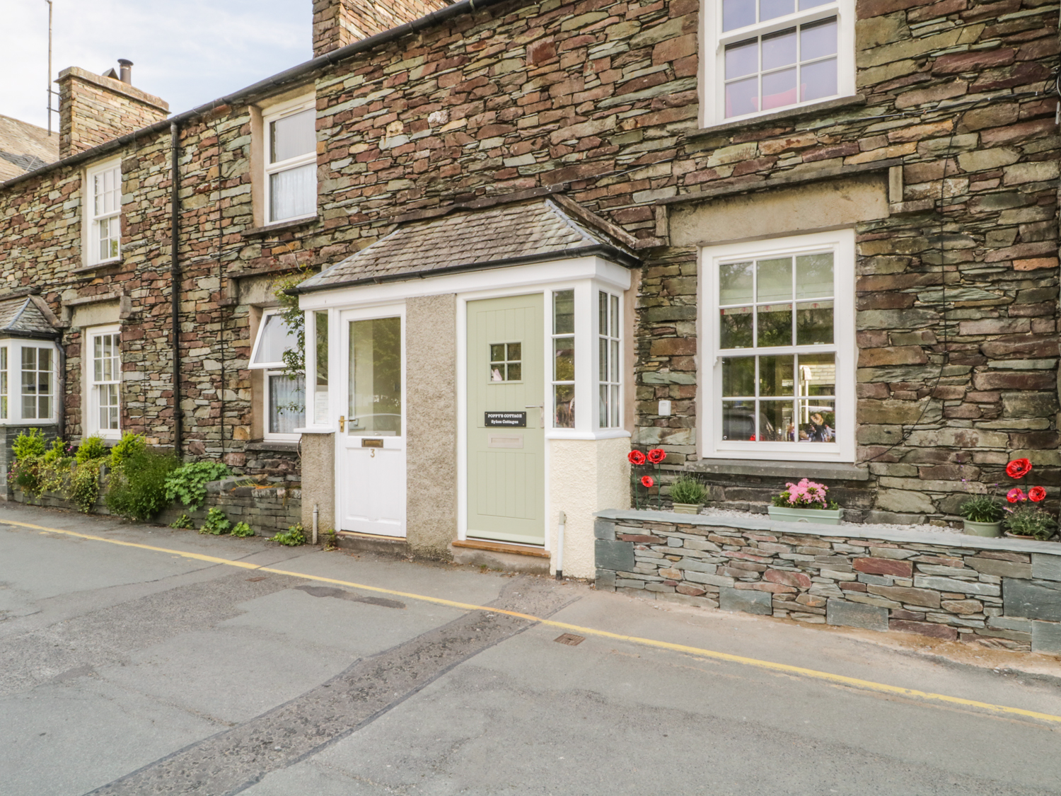 Poppy's Cottage