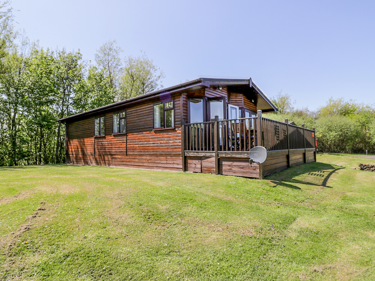 Lake View Lodge